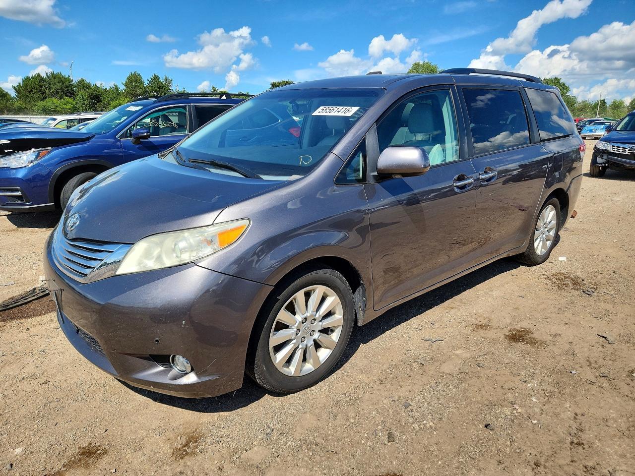 2012 Toyota Sienna Limited 7-passenger Gray vin: 5TDDK3DCXCS030190