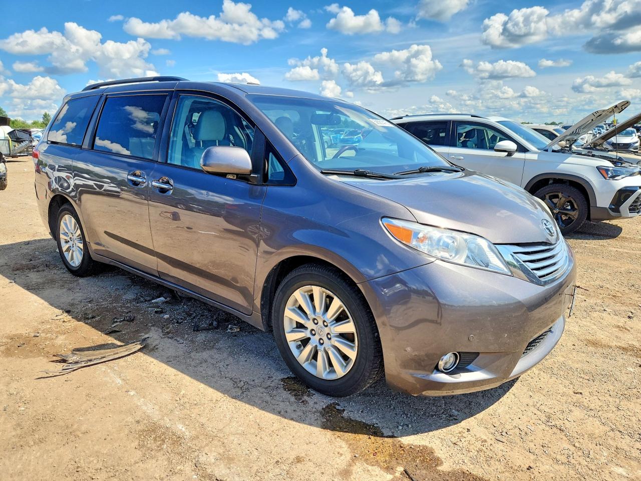 2012 Toyota Sienna Limited 7-passenger Gray vin: 5TDDK3DCXCS030190