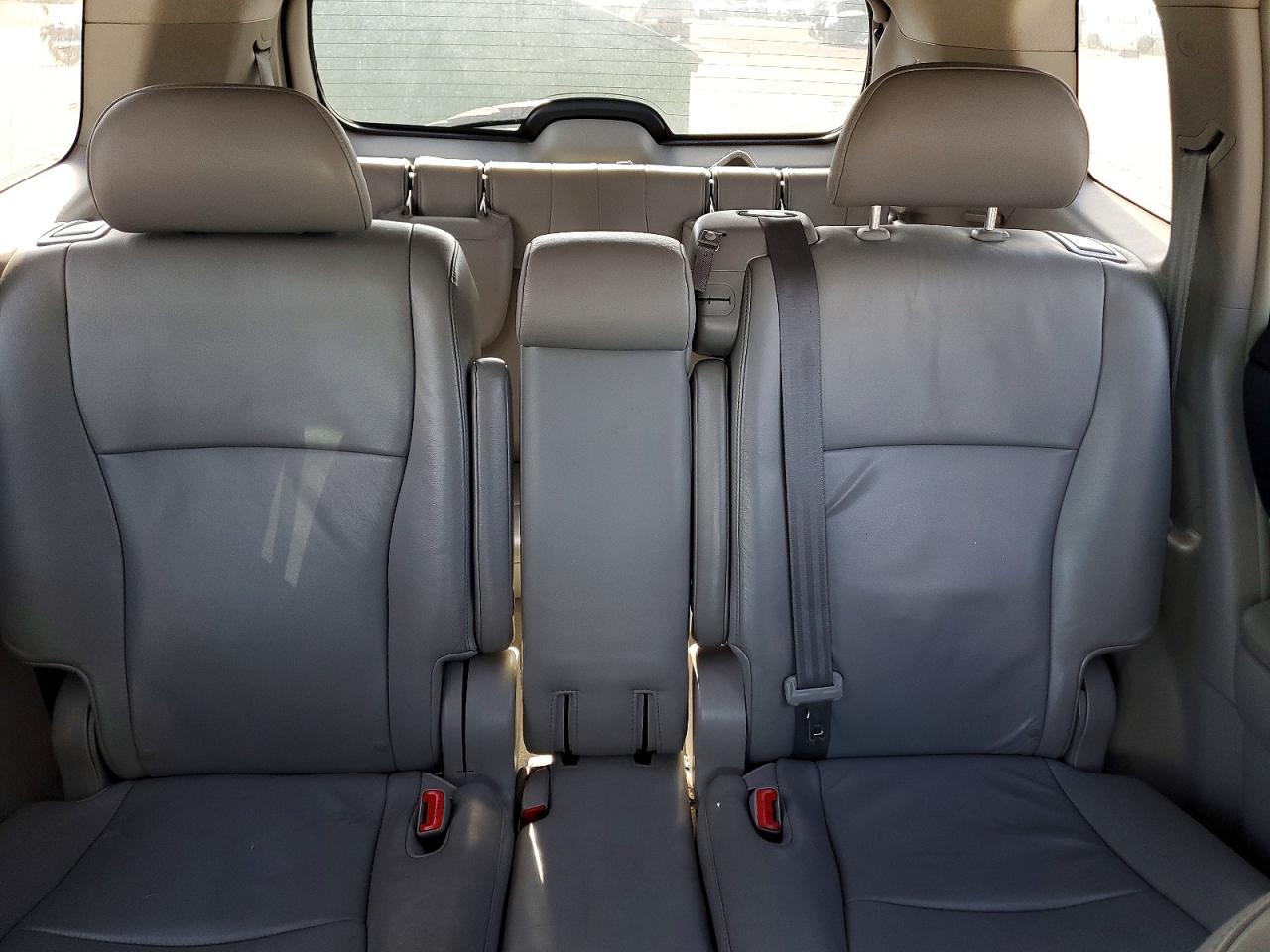 2010 Toyota Highlander Limited Серебряный vin: 5TDDK3EH0AS020064
