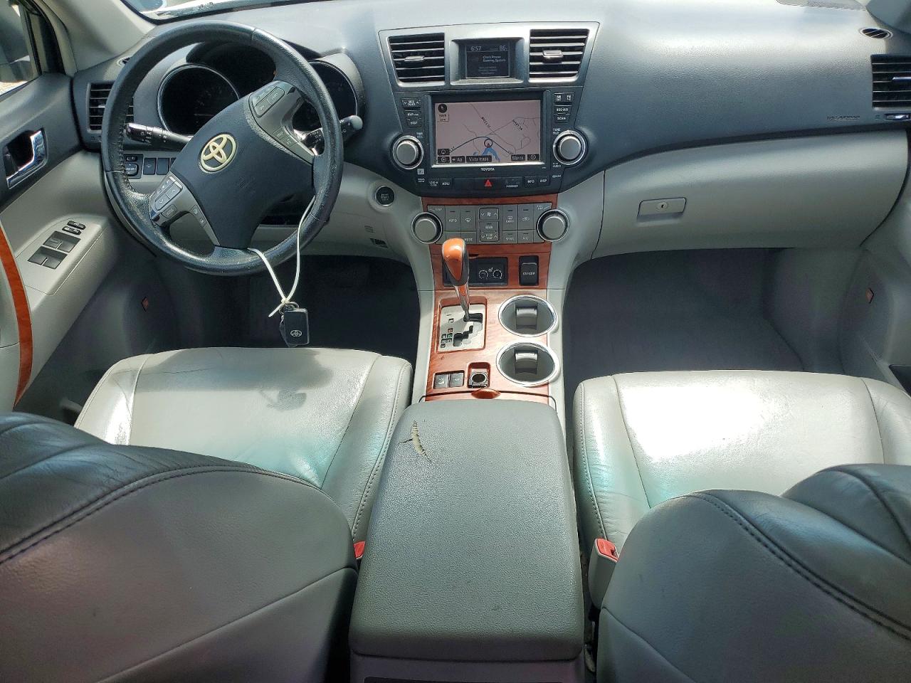 2010 Toyota Highlander Limited White vin: 5TDDK3EH0AS022056
