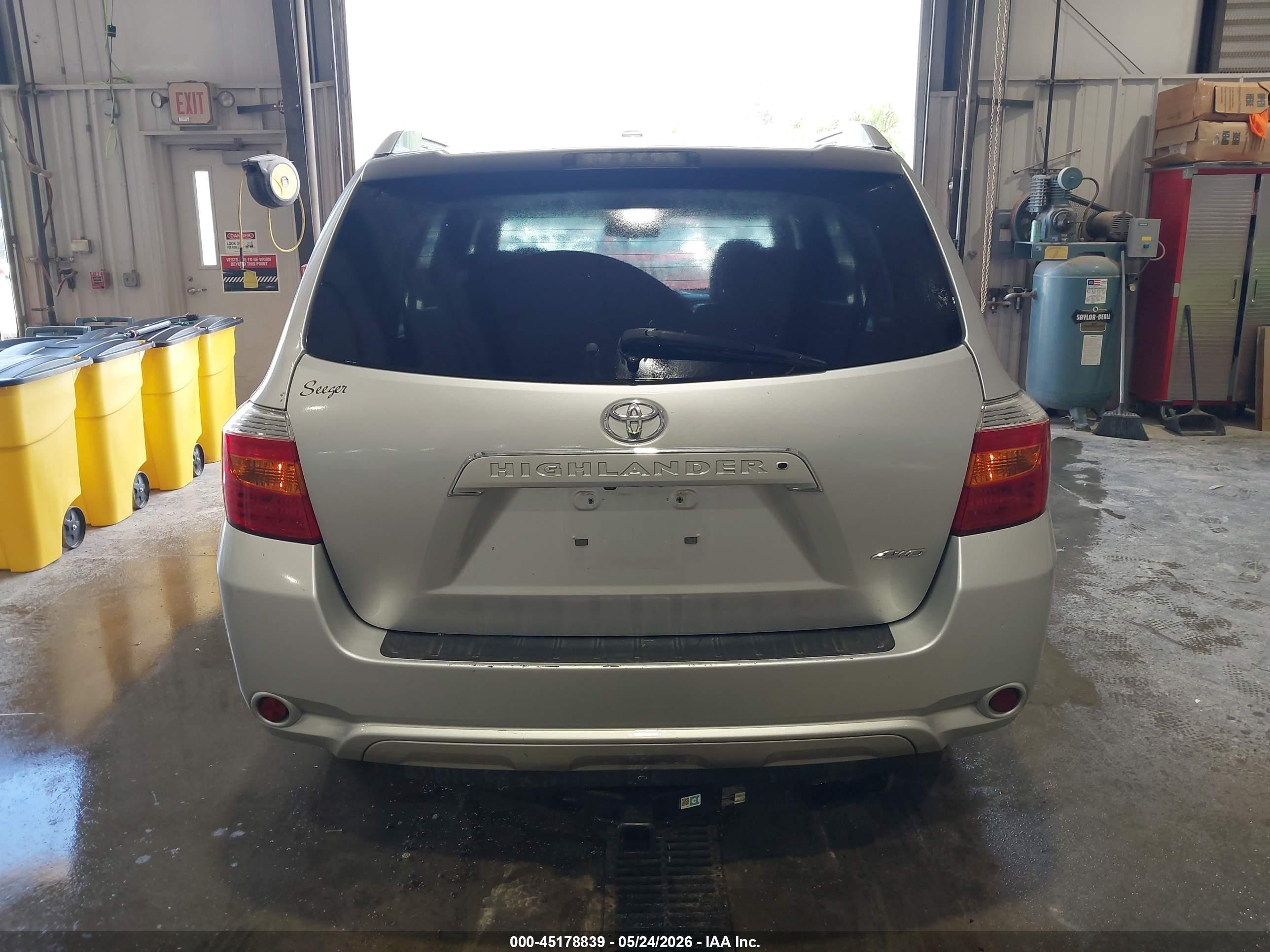 2010 Toyota Highlander Limited V6 Silver vin: 5TDDK3EH0AS022543
