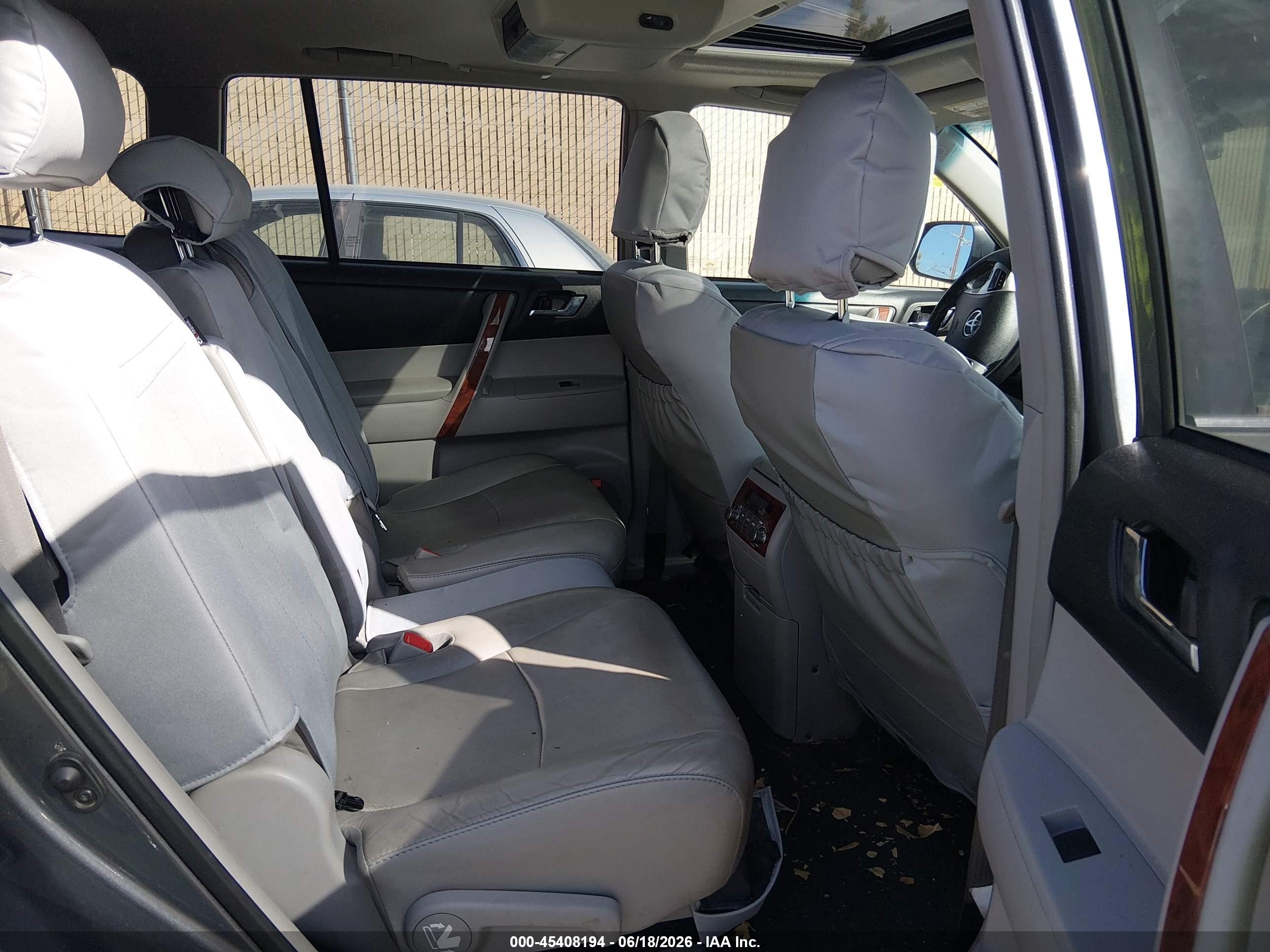 2011 Toyota Highlander Limited V6 Gray vin: 5TDDK3EH0BS065572