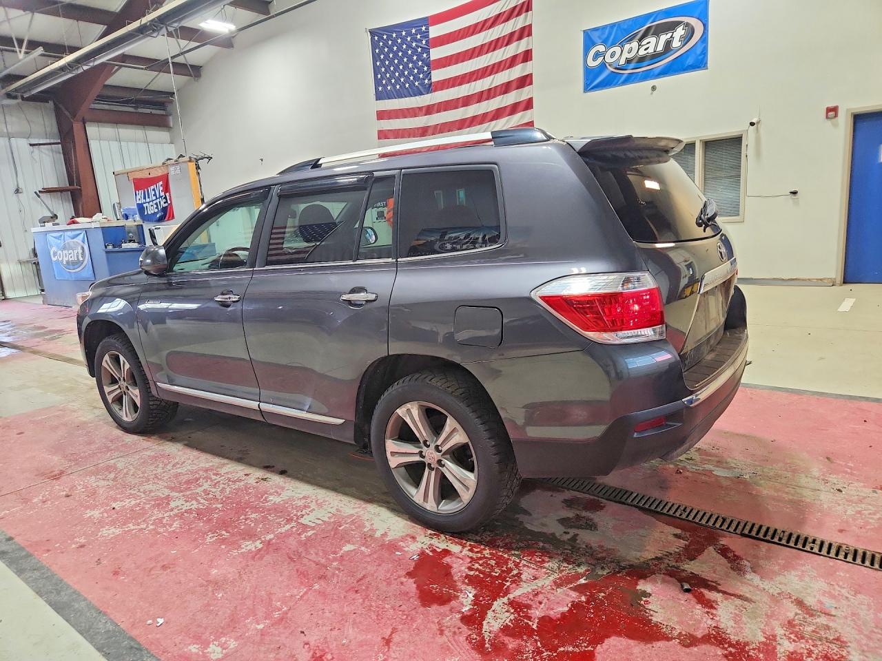 2011 Toyota Highlander Limited Charcoal vin: 5TDDK3EH0BS091833