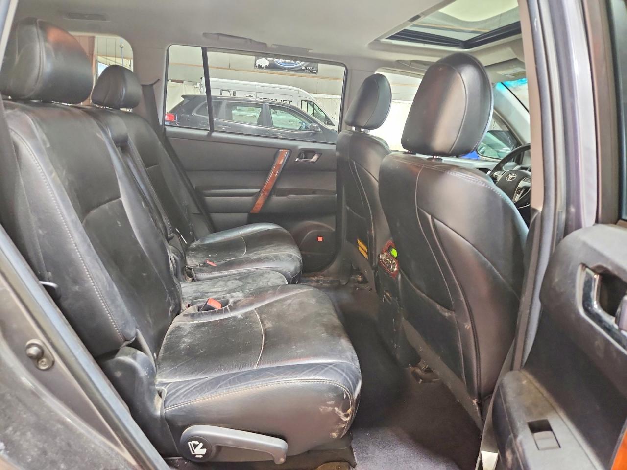 2011 Toyota Highlander Limited Charcoal vin: 5TDDK3EH0BS091833