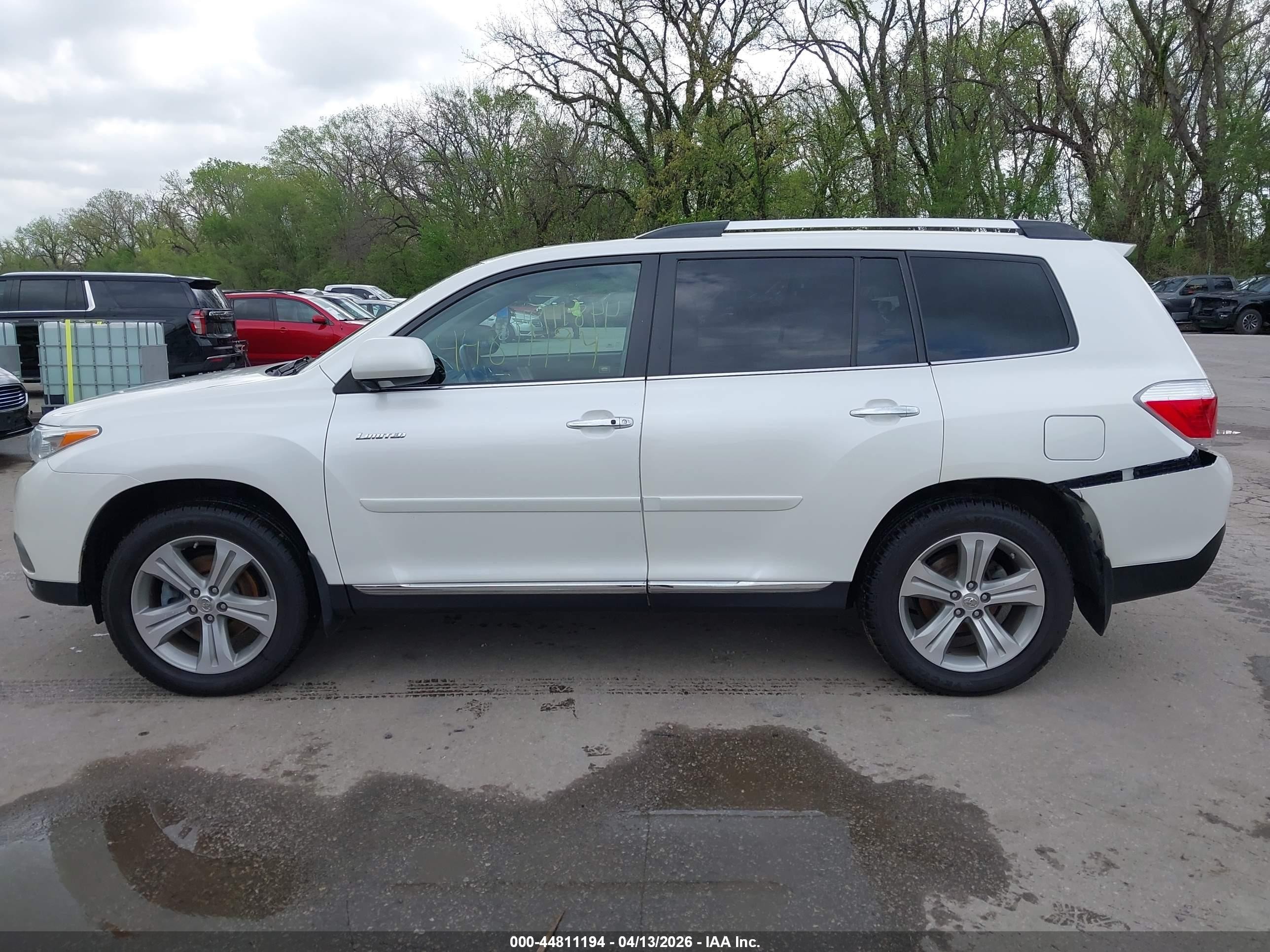 2012 Toyota Highlander Limited V6 Белый vin: 5TDDK3EH0CS117770