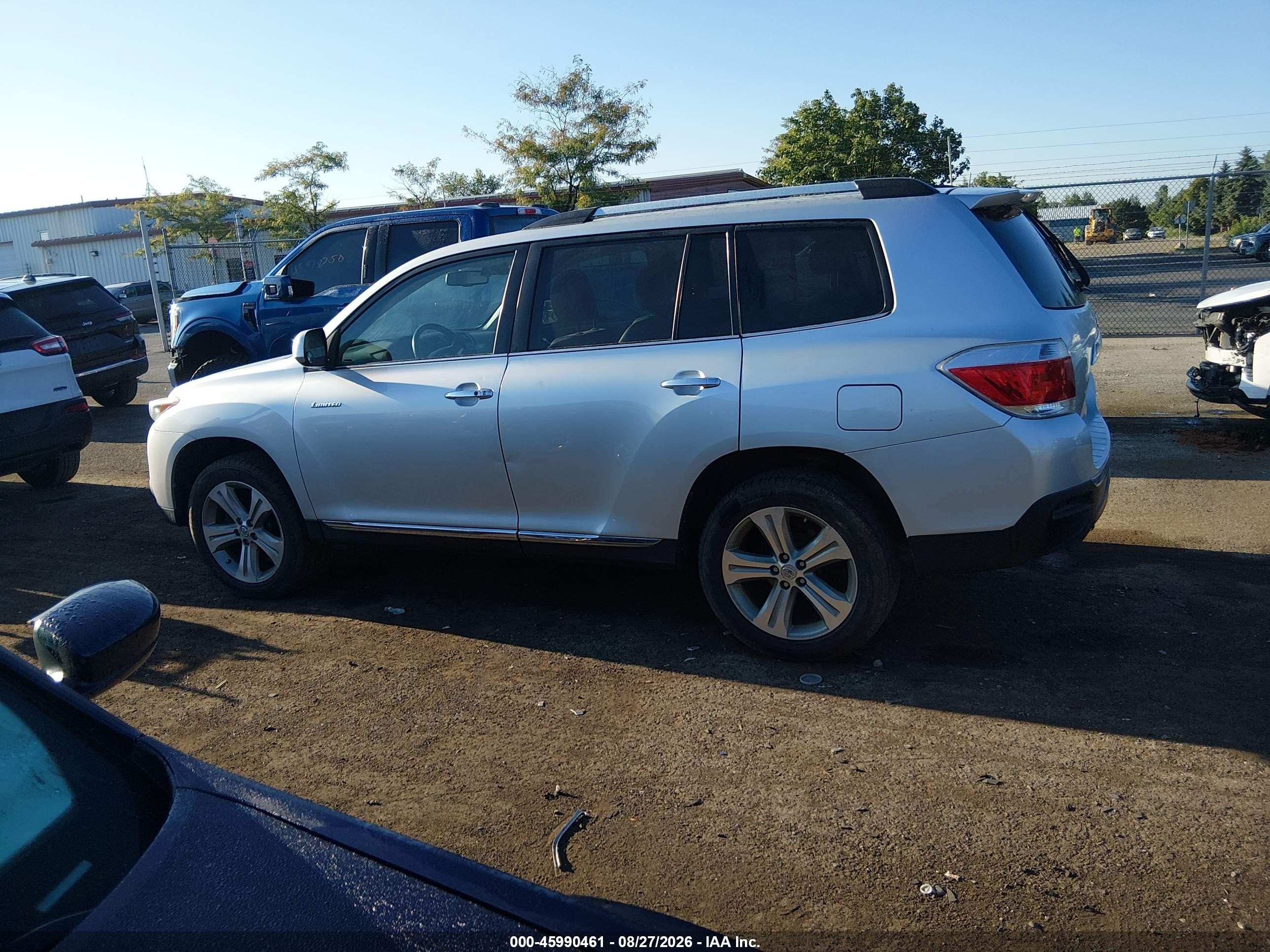 2013 Toyota Highlander Limited V6 Серебряный vin: 5TDDK3EH0DS224237