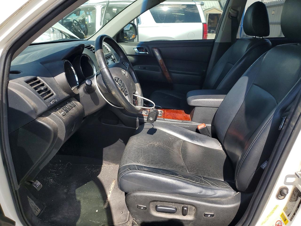 2013 Toyota Highlander Limited White vin: 5TDDK3EH0DS268089