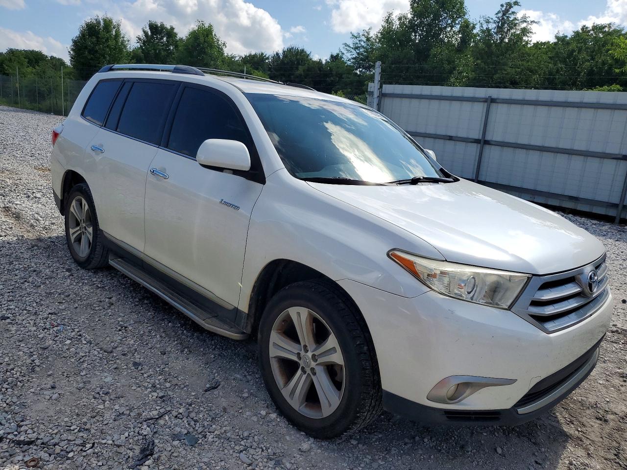 2013 Toyota Highlander Limited White vin: 5TDDK3EH0DS268089