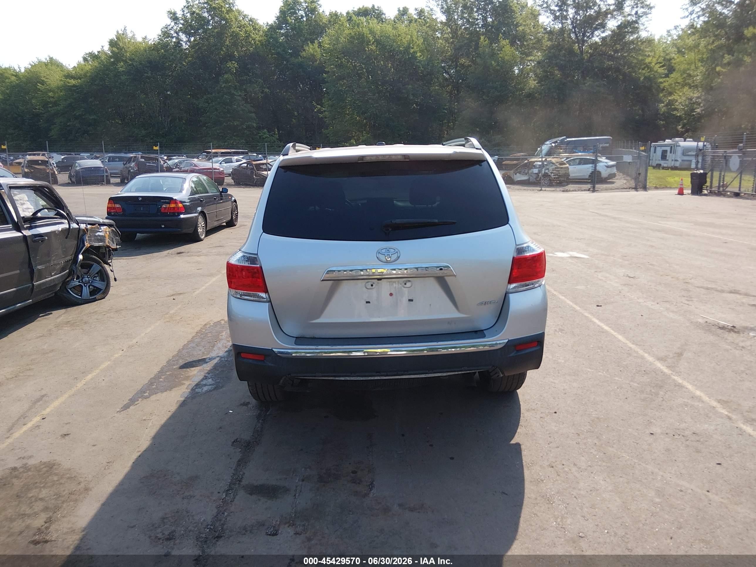2013 Toyota Highlander Limited V6 Silver vin: 5TDDK3EH0DS275446