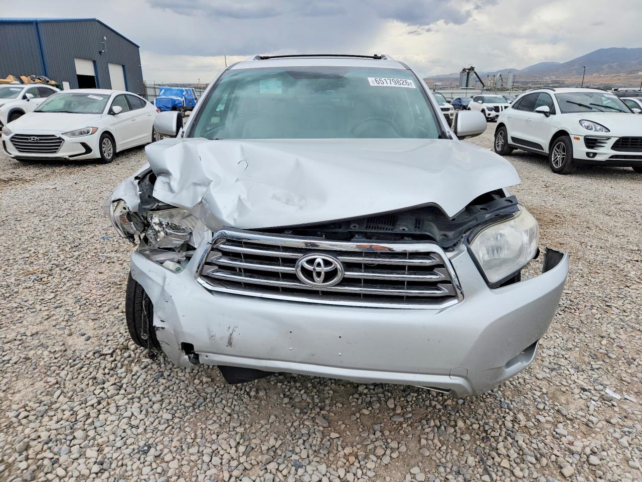 2010 Toyota Highlander Limited Silver vin: 5TDDK3EH1AS001670