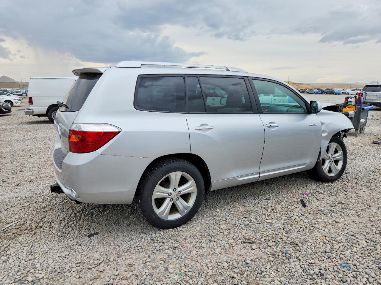 2010 Toyota Highlander Limited Silver vin: 5TDDK3EH1AS001670