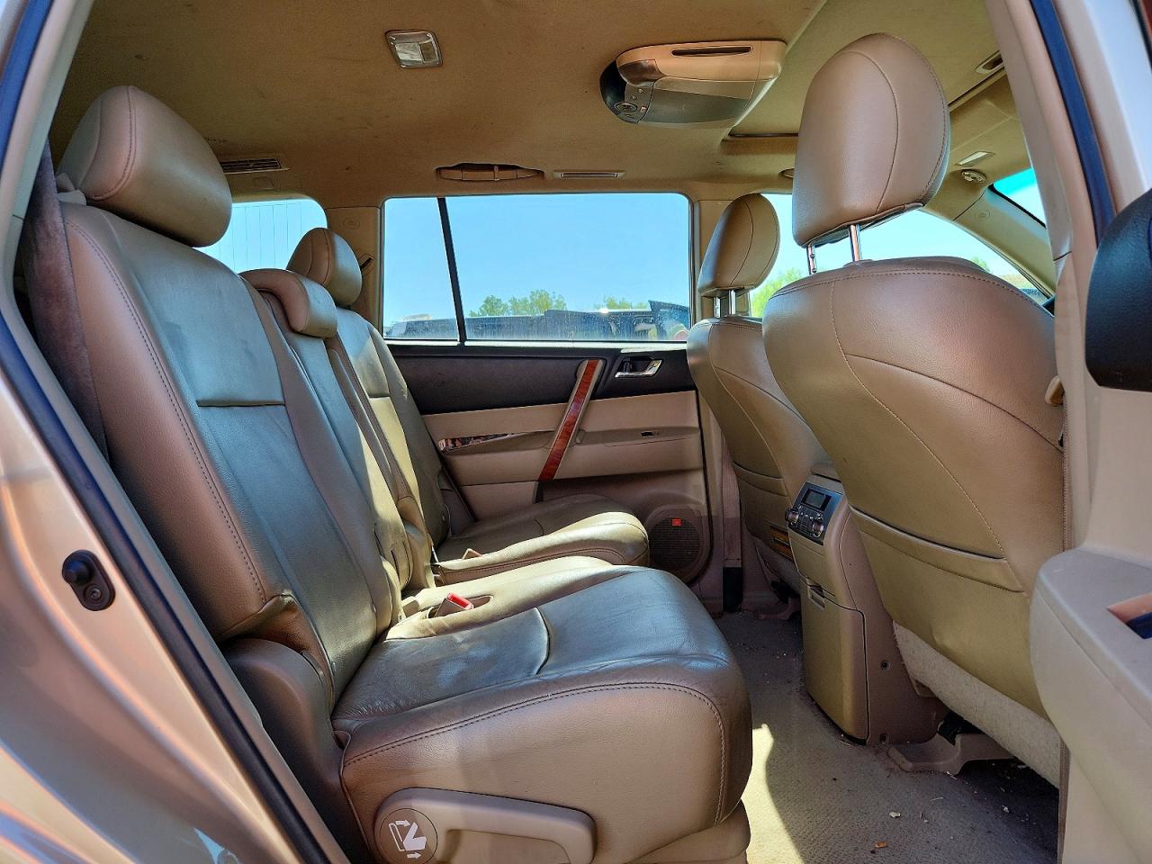 2010 Toyota Highlander Limited Gold vin: 5TDDK3EH1AS007209