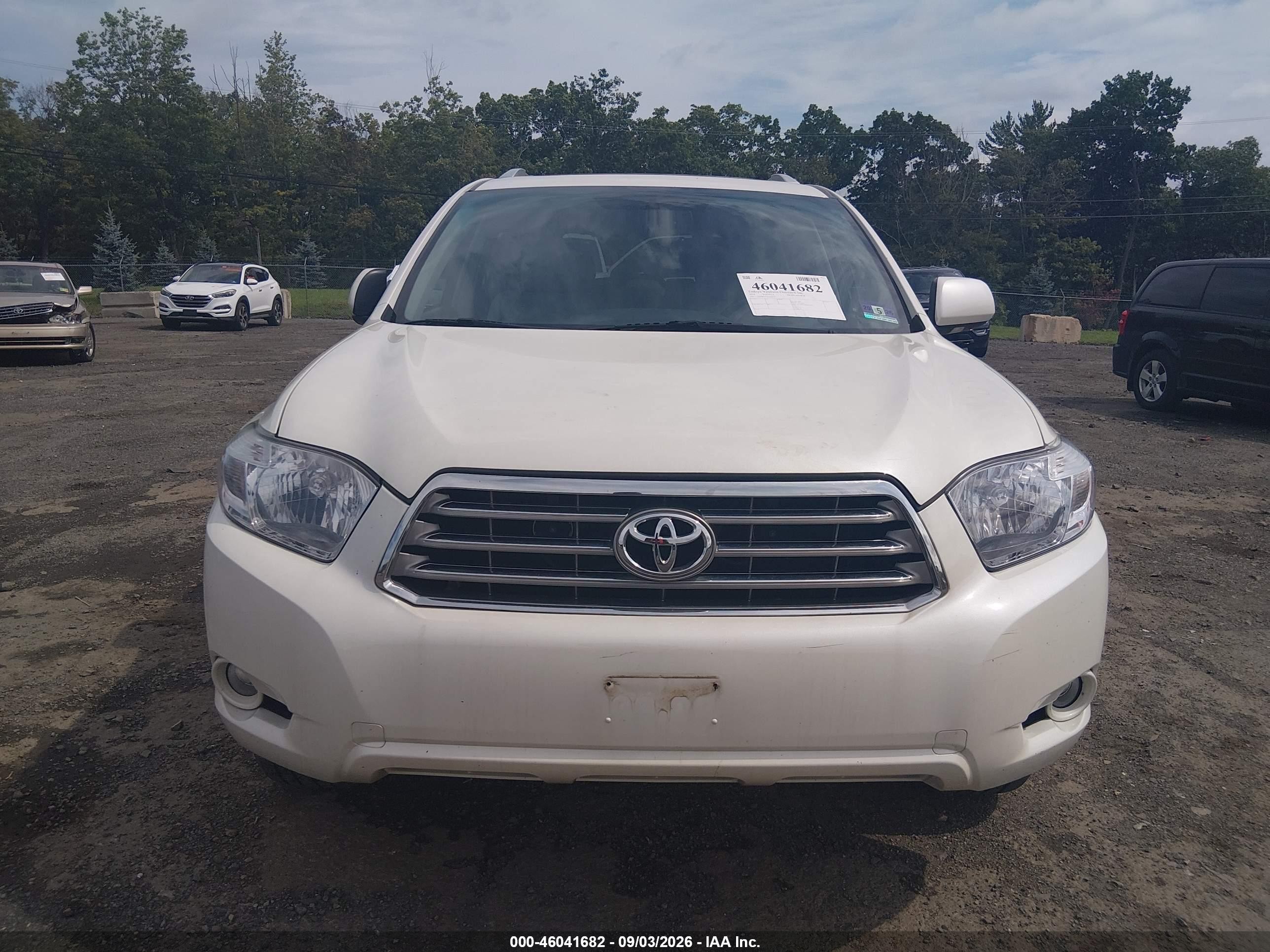 2010 Toyota Highlander Limited White vin: 5TDDK3EH1AS024480