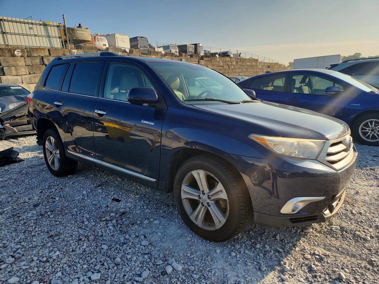 2011 Toyota Highlander Limited Blue vin: 5TDDK3EH1BS071090