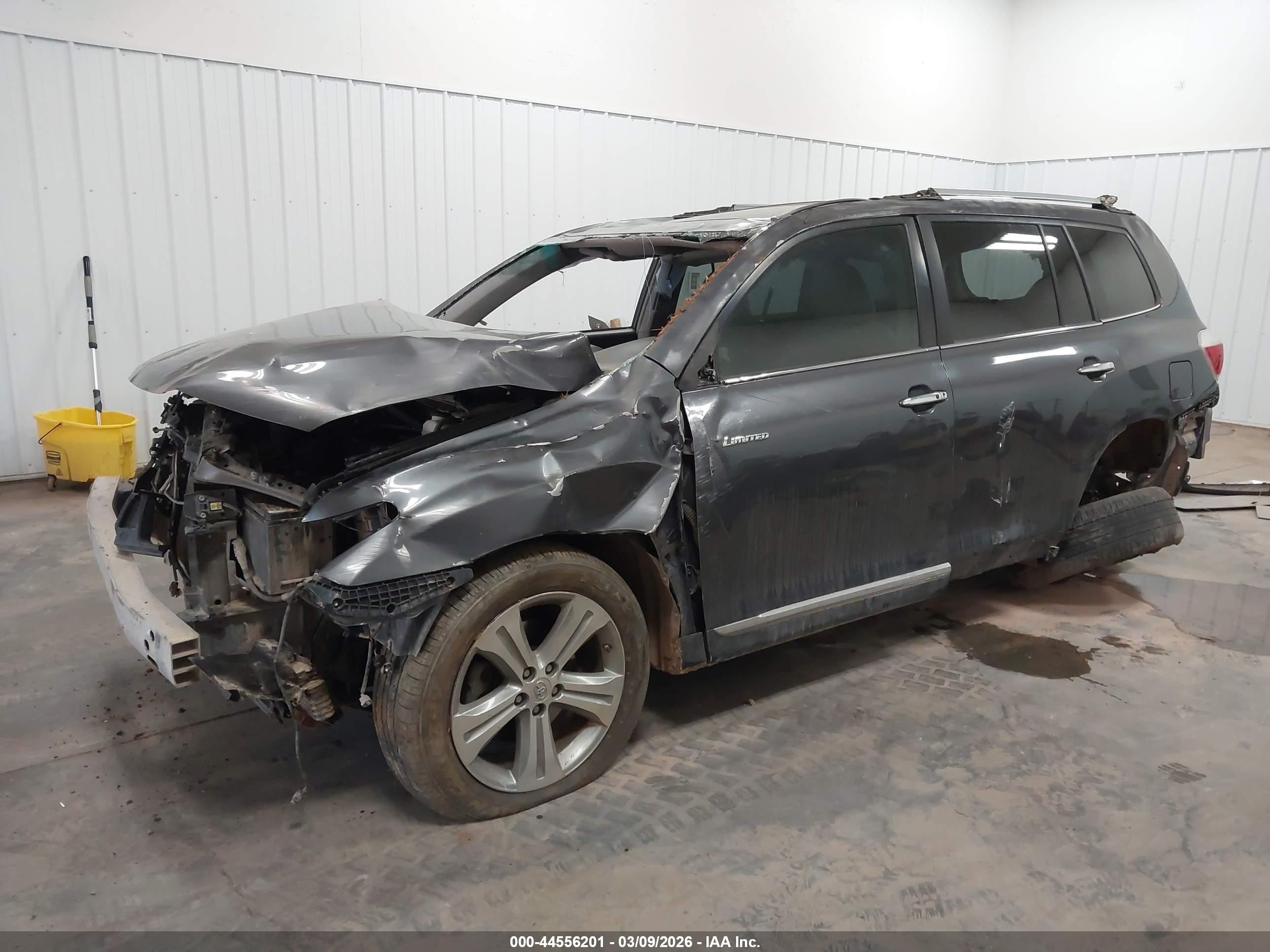 2012 Toyota Highlander Limited V6 Gray vin: 5TDDK3EH1CS111427