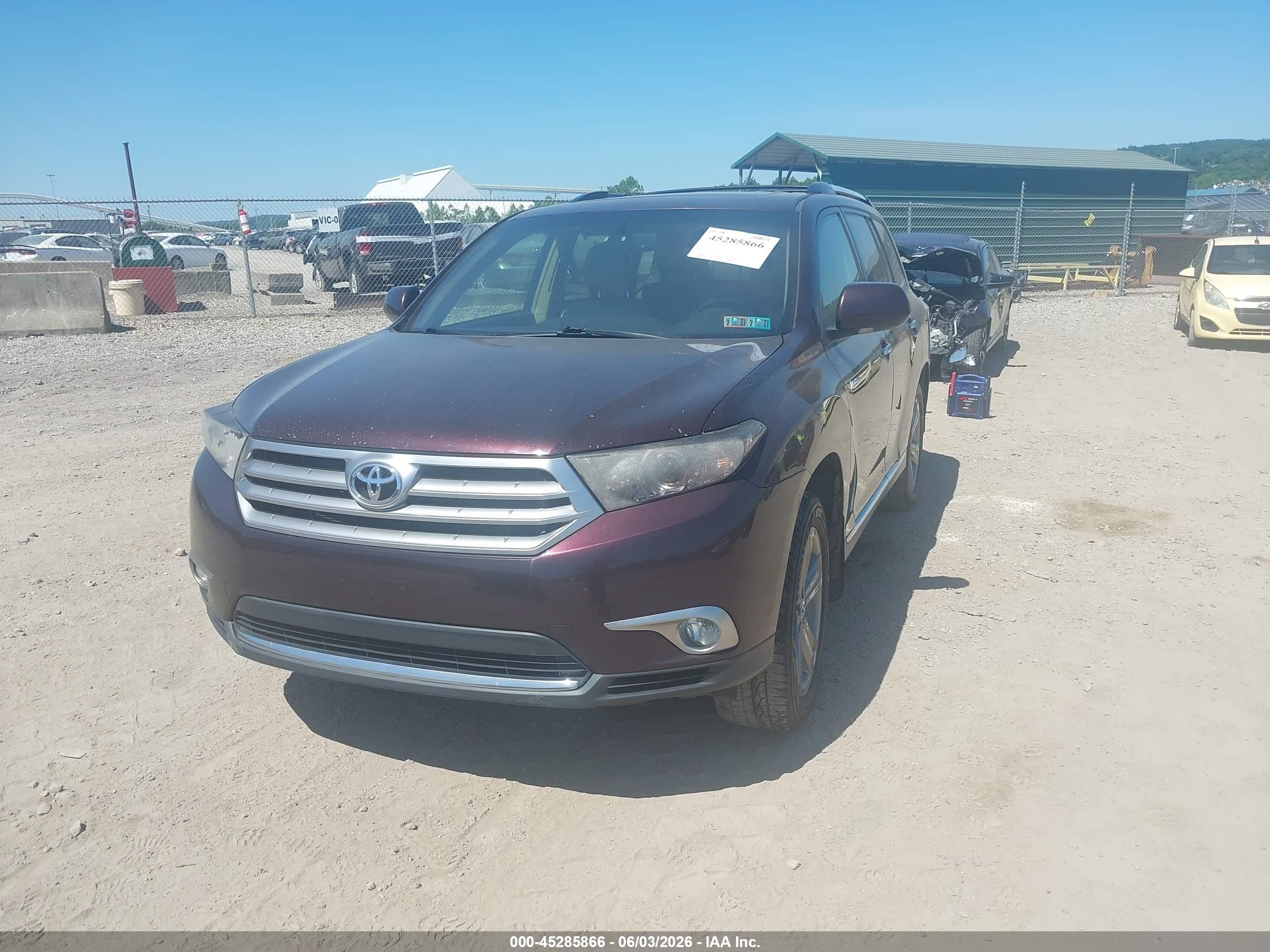 2012 Toyota Highlander Limited V6 Champagne vin: 5TDDK3EH1CS111749