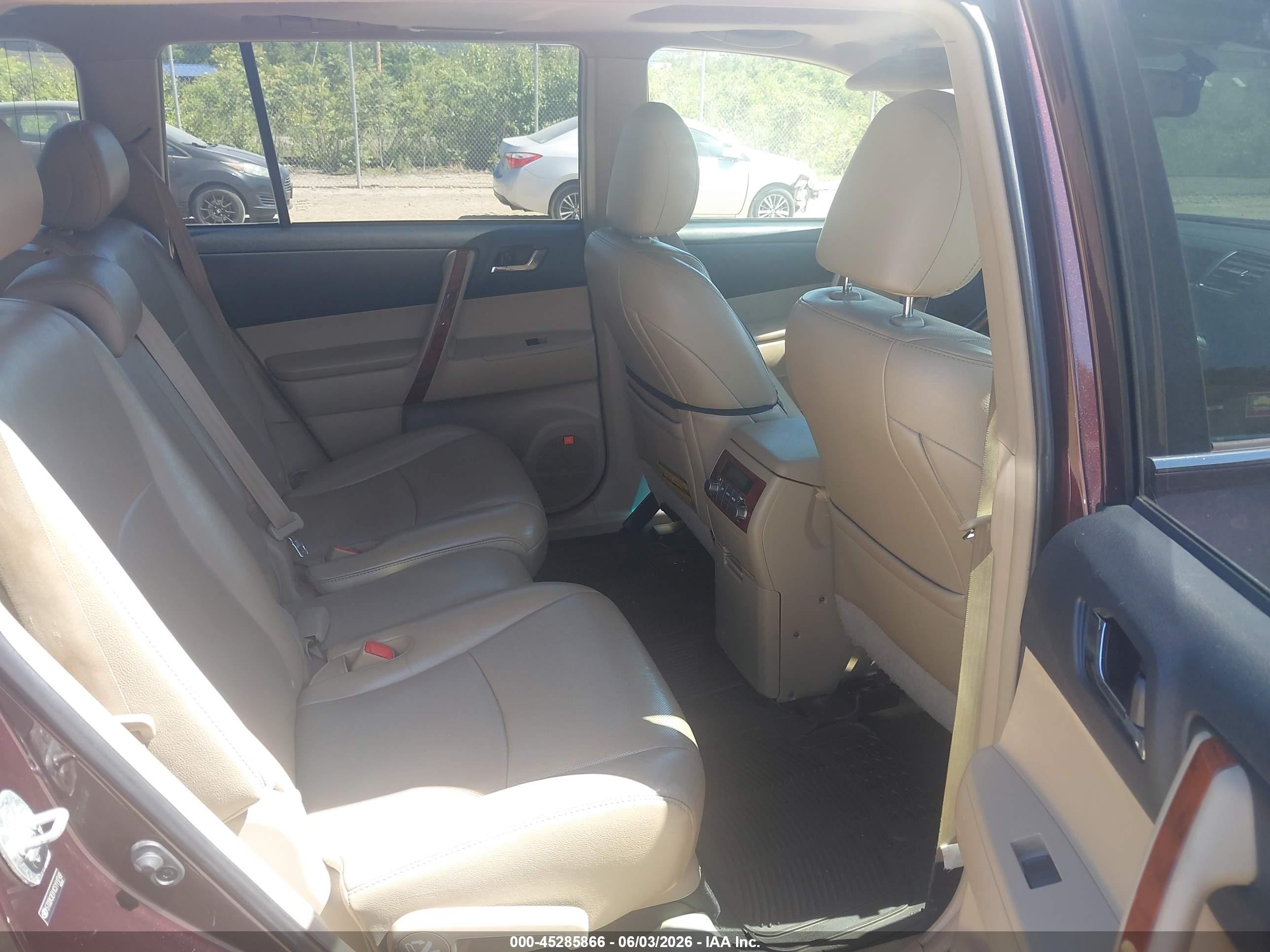 2012 Toyota Highlander Limited V6 Champagne vin: 5TDDK3EH1CS111749