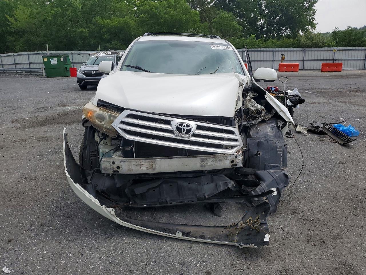 2013 Toyota Highlander Limited White vin: 5TDDK3EH1DS219774