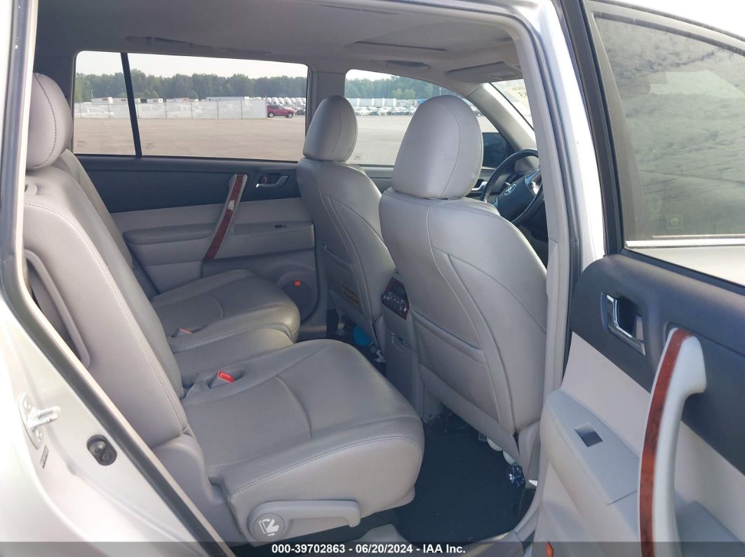 Price & History 2013 Toyota Highlander Limited V6 3.5l V-6 Dohc