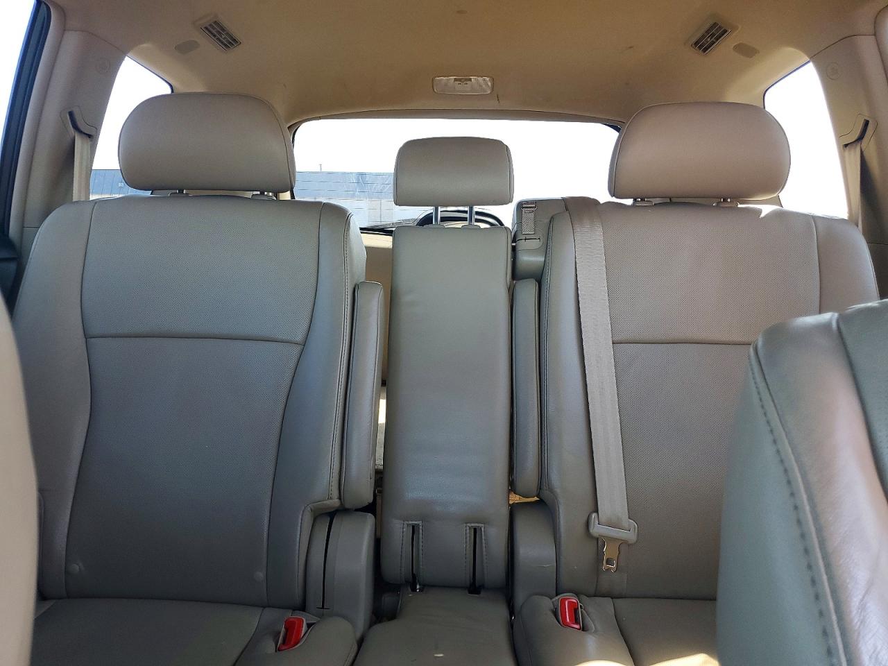 2011 Toyota Highlander Limited White vin: 5TDDK3EH2BS055013