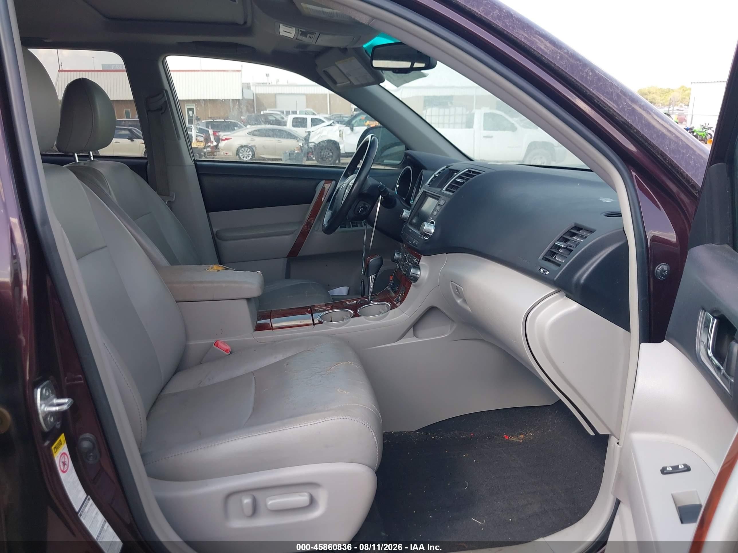 2011 Toyota Highlander Limited V6 Maroon vin: 5TDDK3EH2BS060213