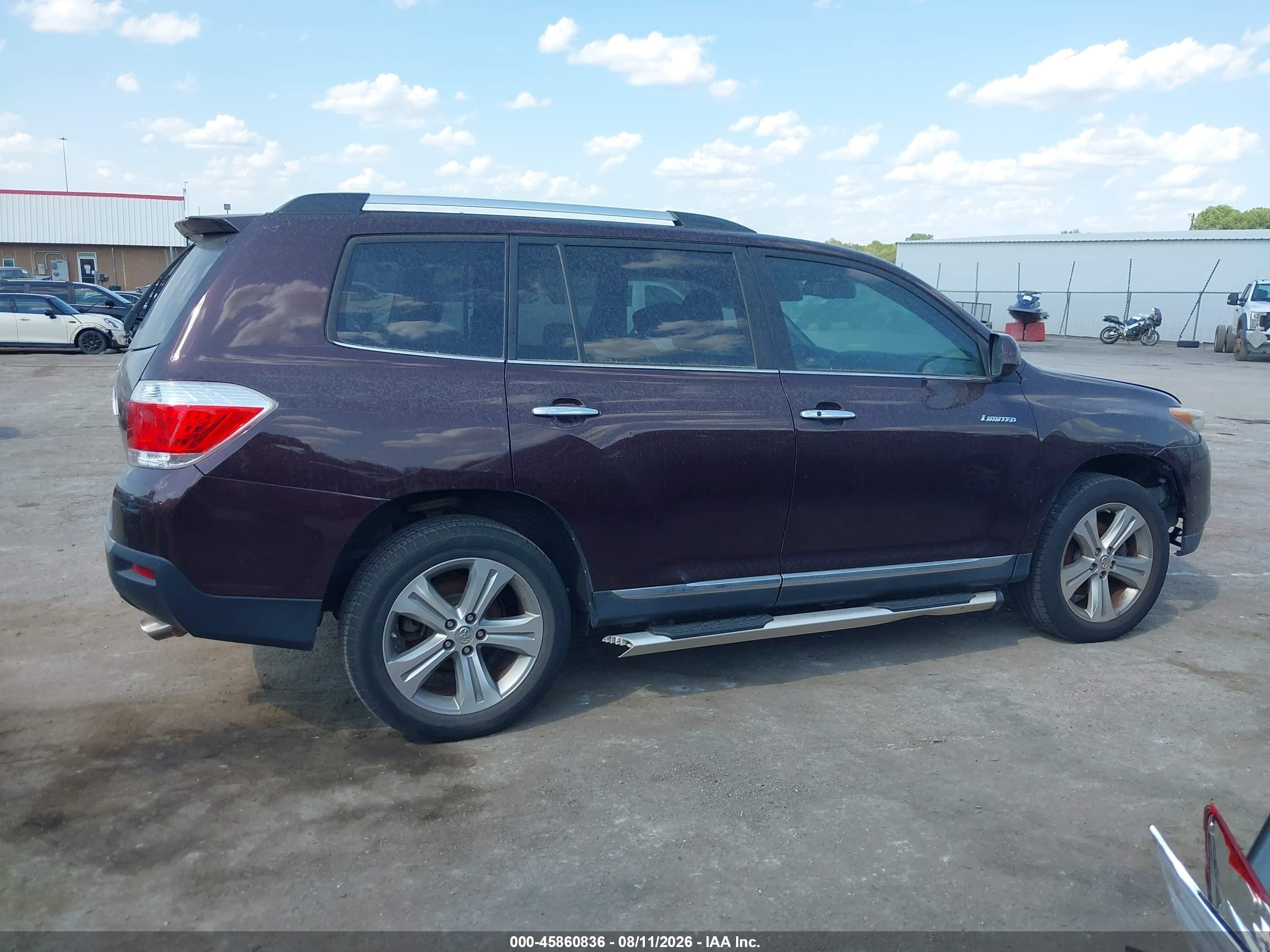 2011 Toyota Highlander Limited V6 Maroon vin: 5TDDK3EH2BS060213