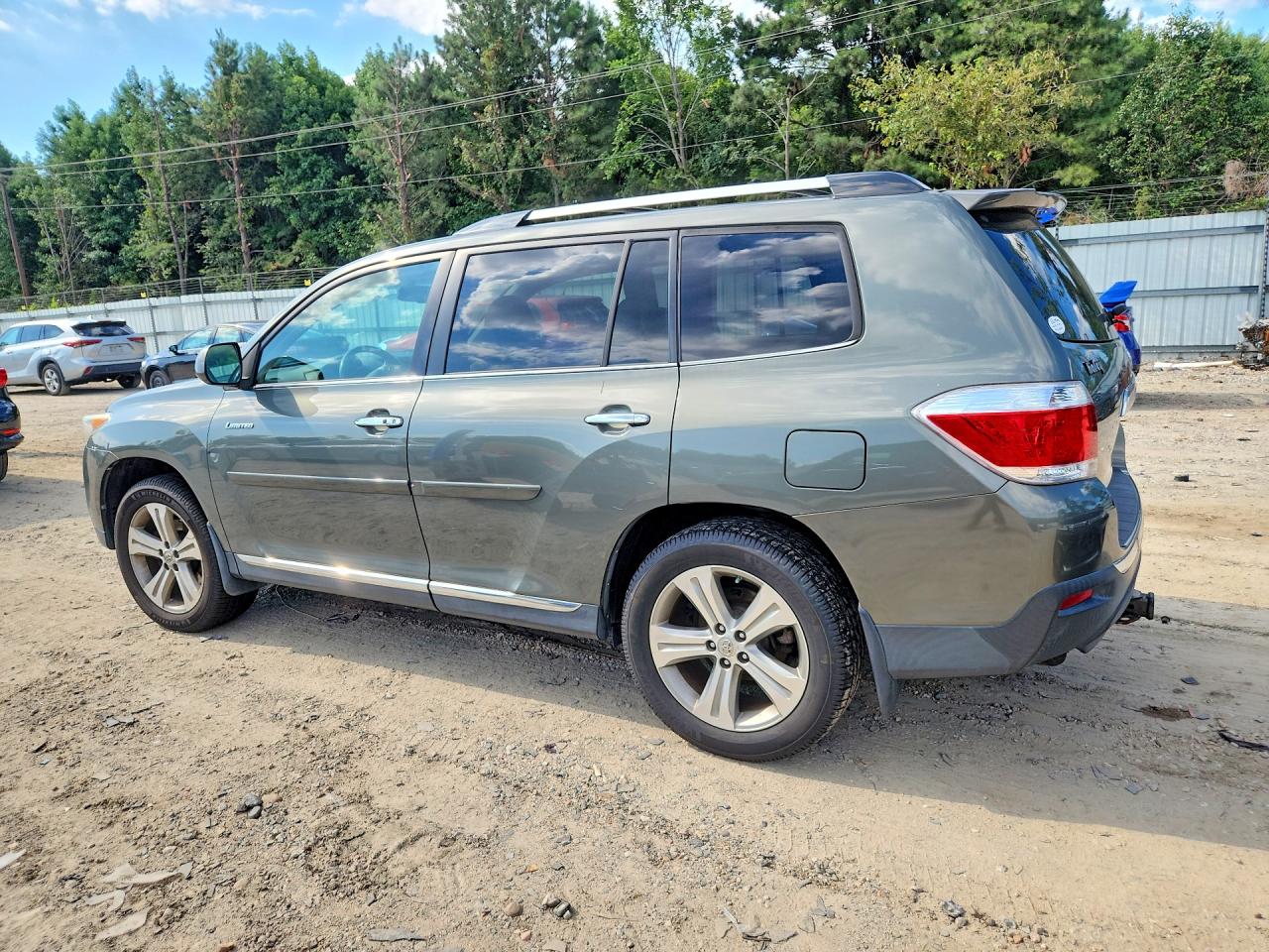2011 Toyota Highlander Limited Green vin: 5TDDK3EH2BS068148