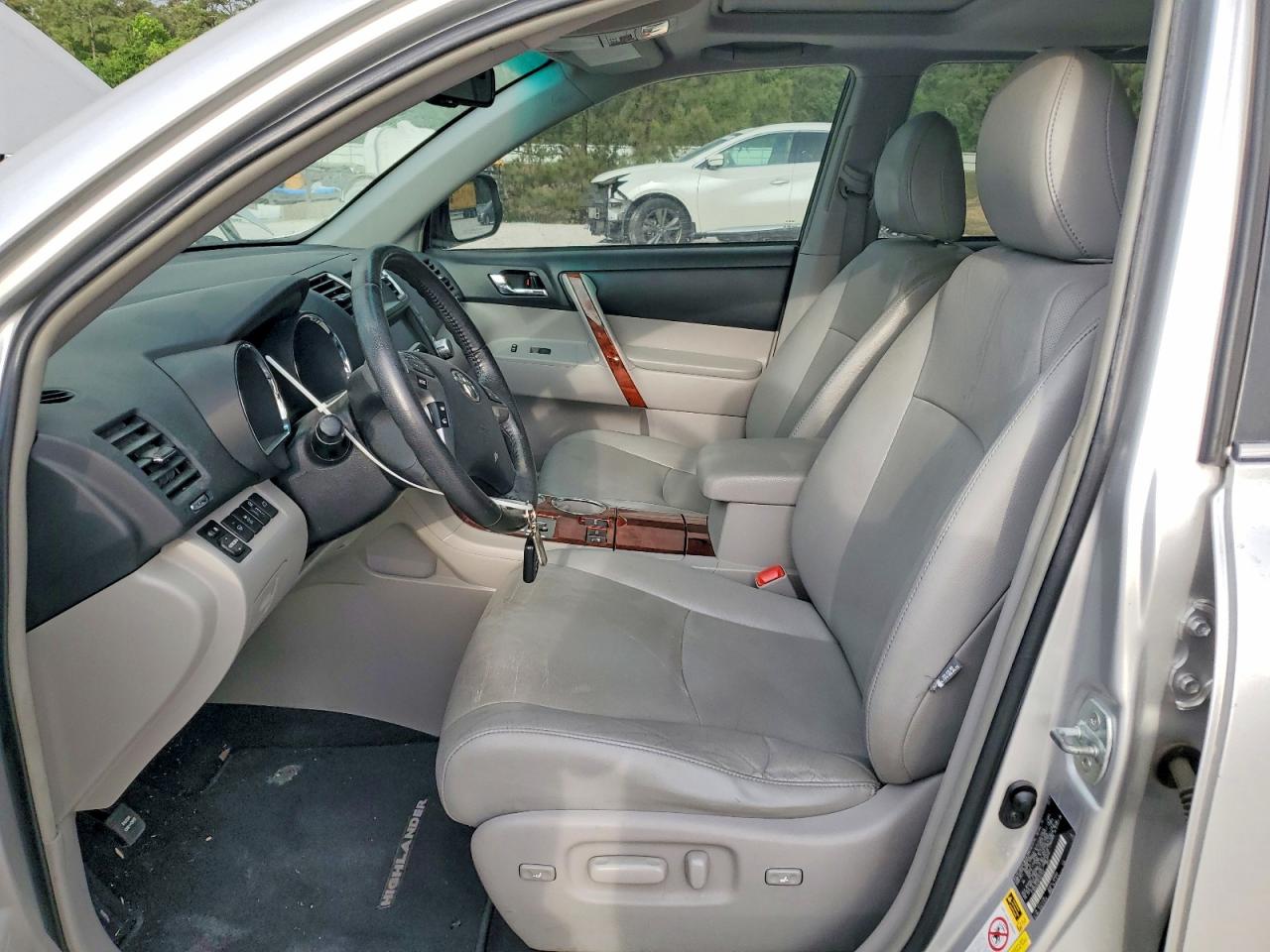 2011 Toyota Highlander Limited Silver vin: 5TDDK3EH2BS077447