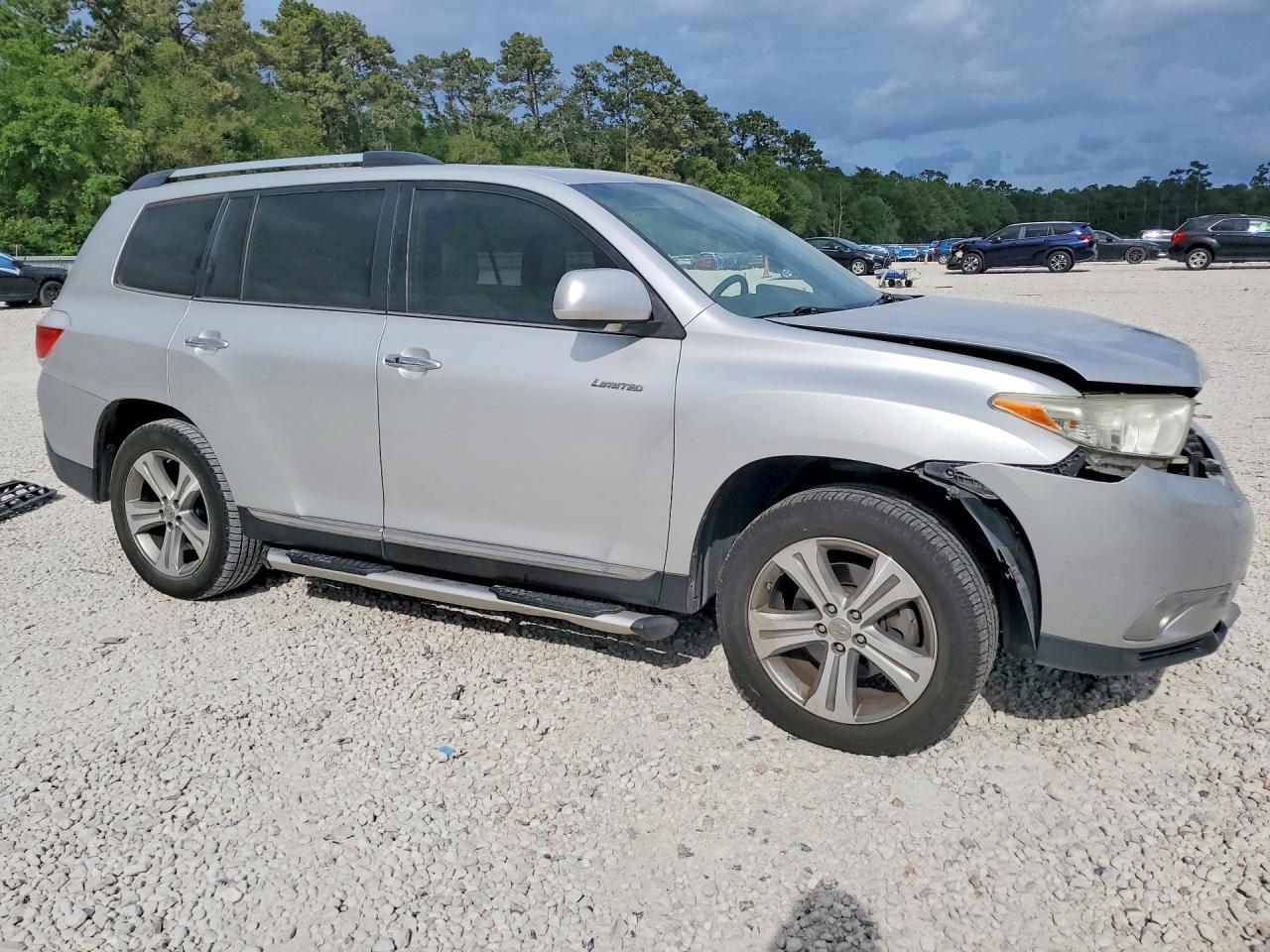 2011 Toyota Highlander Limited Silver vin: 5TDDK3EH2BS077447