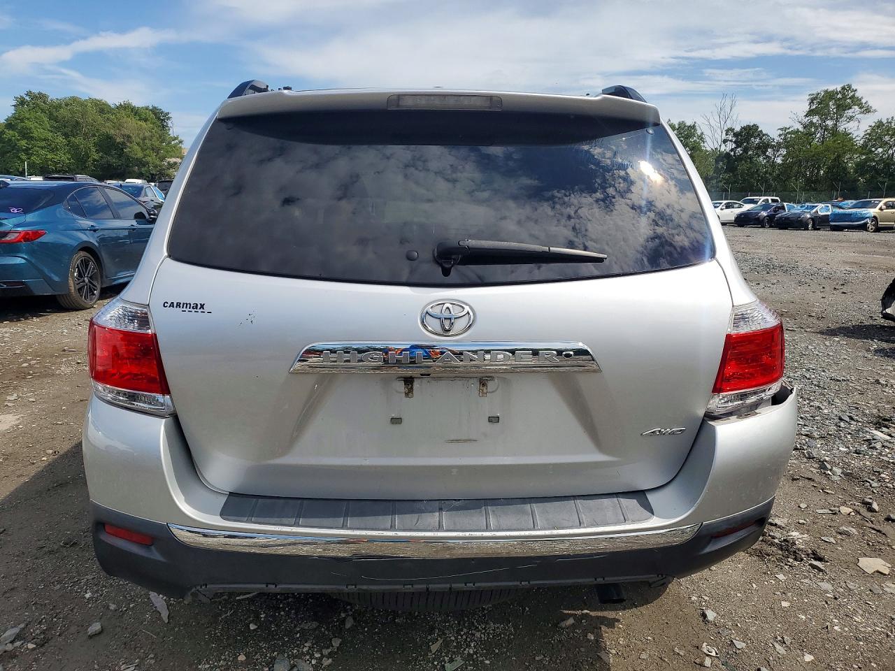 2012 Toyota Highlander Limited Silver vin: 5TDDK3EH2CS103126