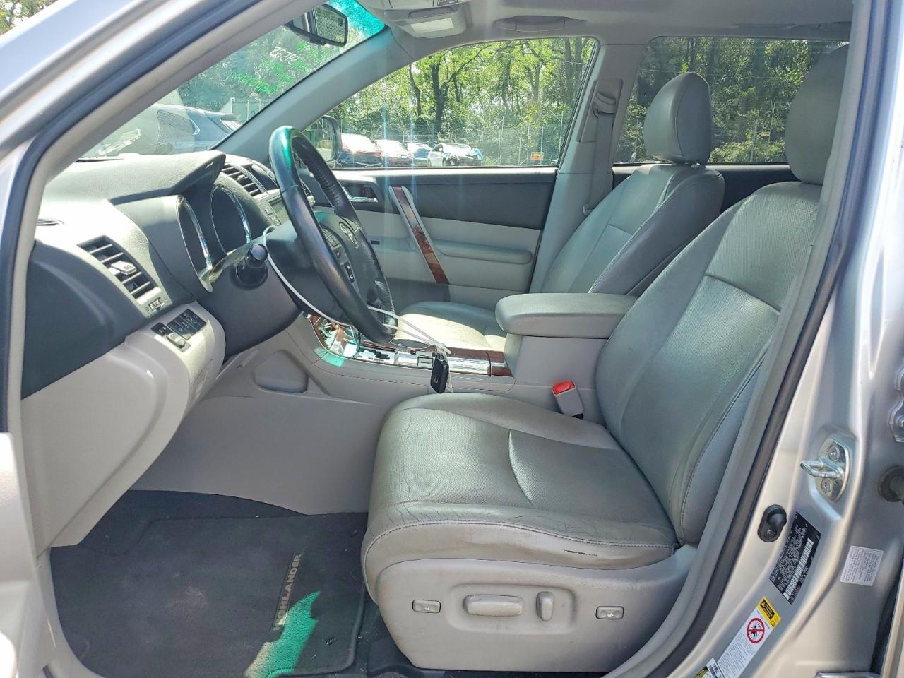 2012 Toyota Highlander Limited Silver vin: 5TDDK3EH2CS103126