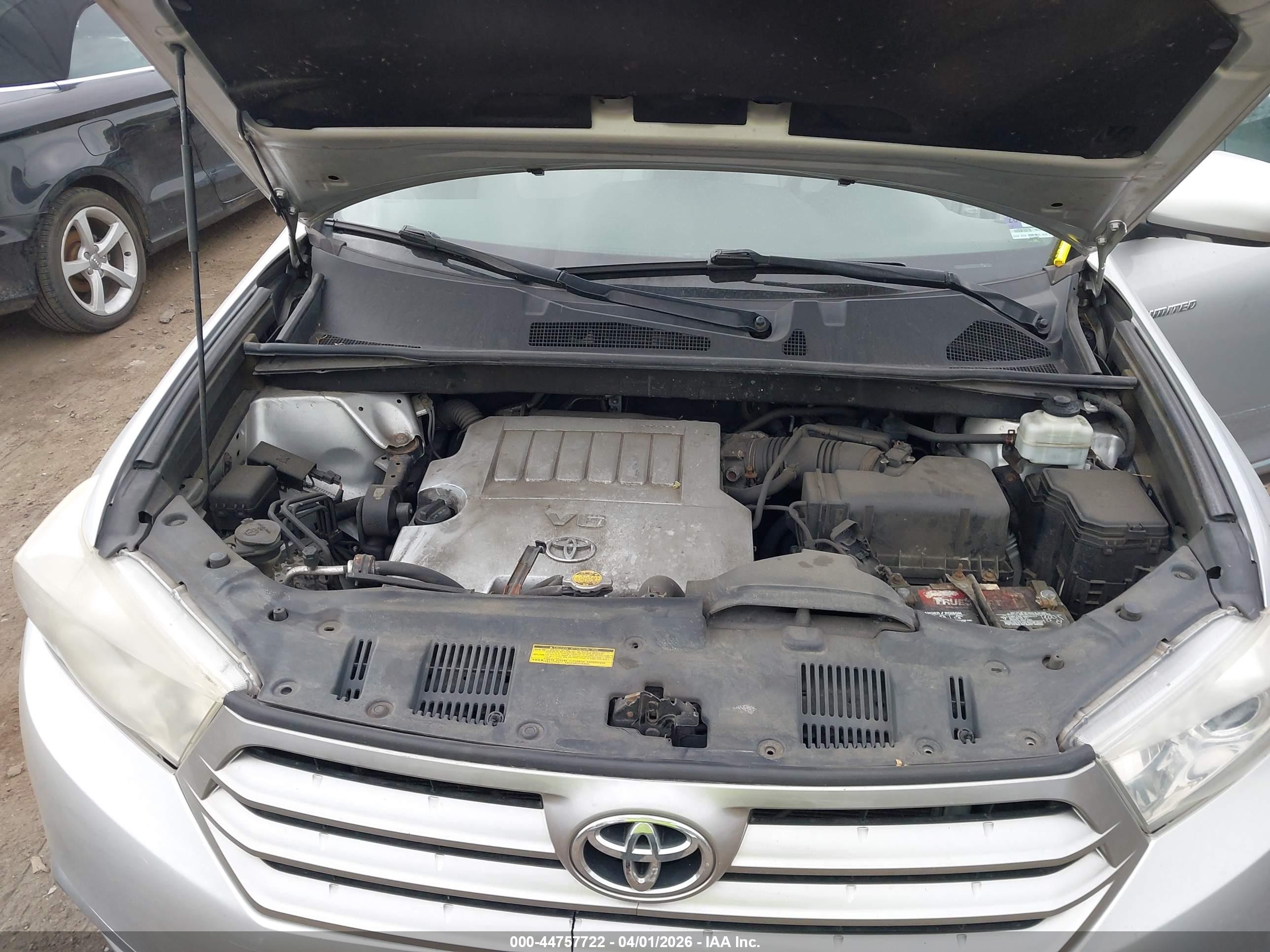 2012 Toyota Highlander Limited V6 Серебряный vin: 5TDDK3EH2CS113185