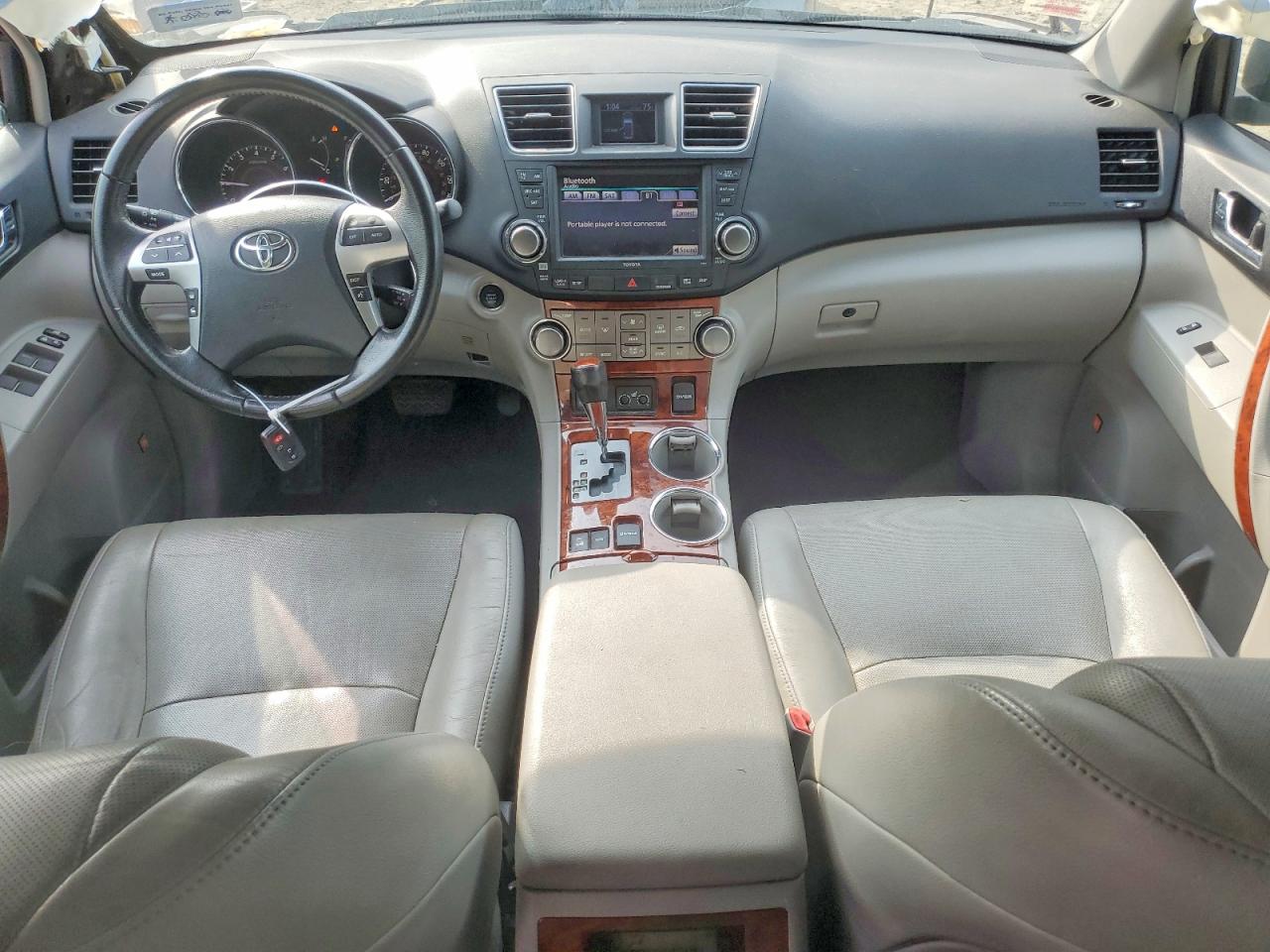 2012 Toyota Highlander Limited Burgundy vin: 5TDDK3EH2CS116846