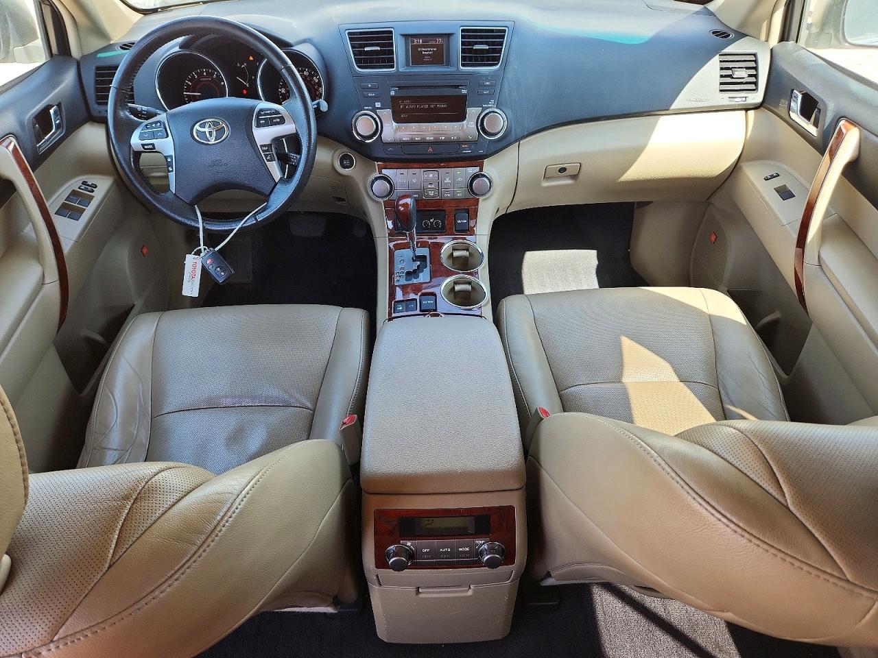 2012 Toyota Highlander Limited White vin: 5TDDK3EH2CS119178