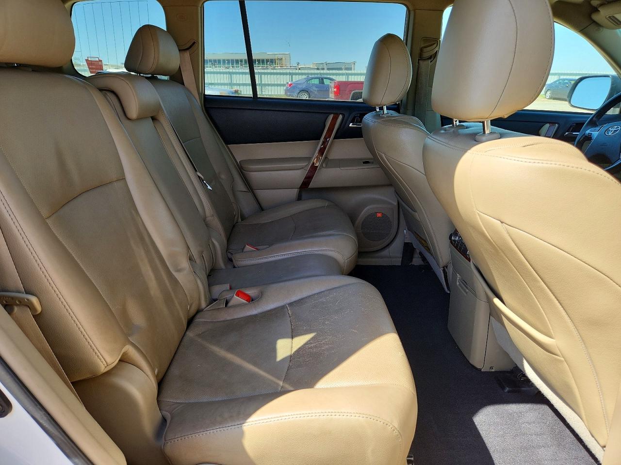 2012 Toyota Highlander Limited White vin: 5TDDK3EH2CS119178