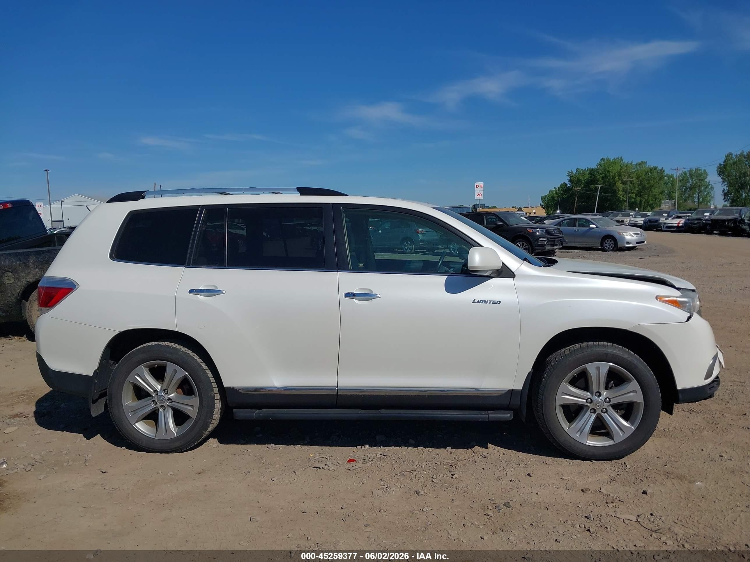 2012 Toyota Highlander Limited V6 White vin: 5TDDK3EH2CS133632