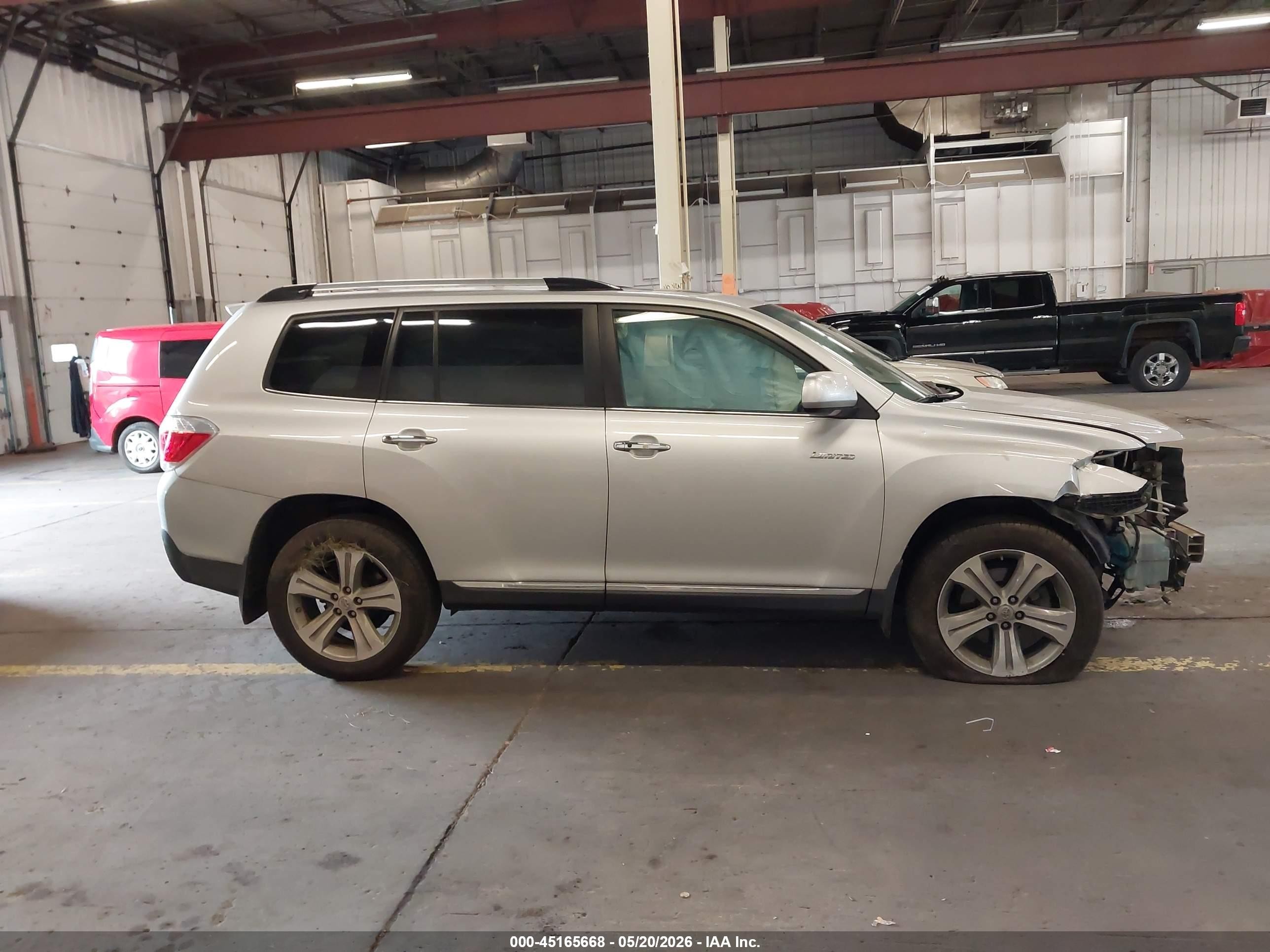 2012 Toyota Highlander Limited V6 Серебряный vin: 5TDDK3EH2CS139429