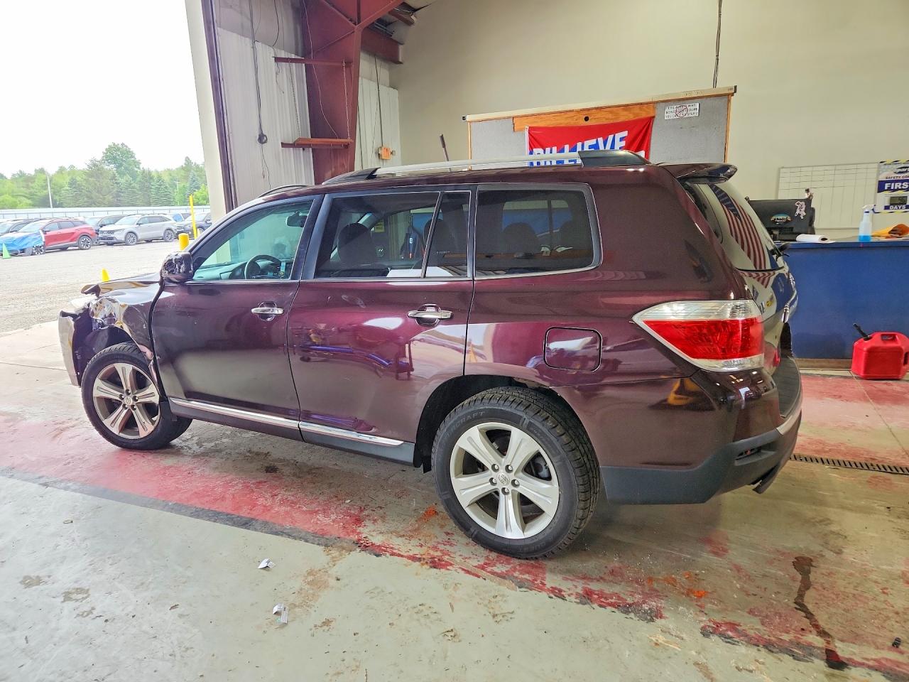 2012 Toyota Highlander Limited Burgundy vin: 5TDDK3EH2CS158904