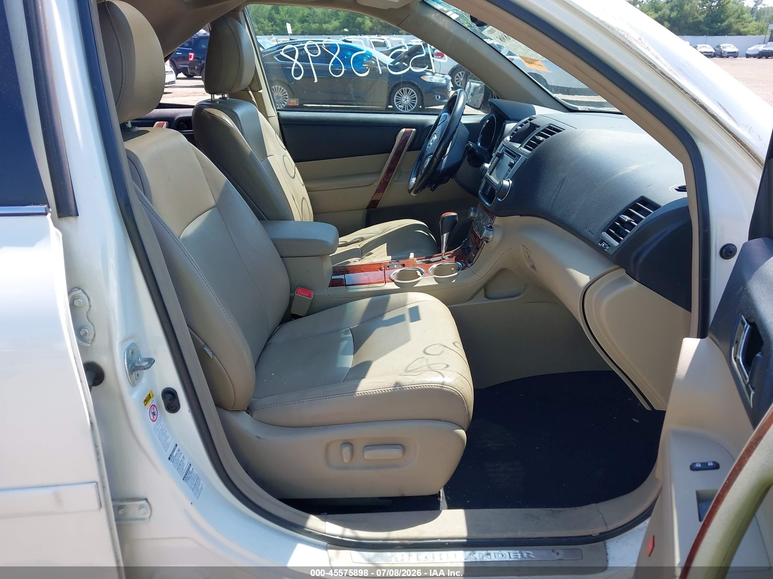 2013 Toyota Highlander Limited V6 White vin: 5TDDK3EH2DS179611
