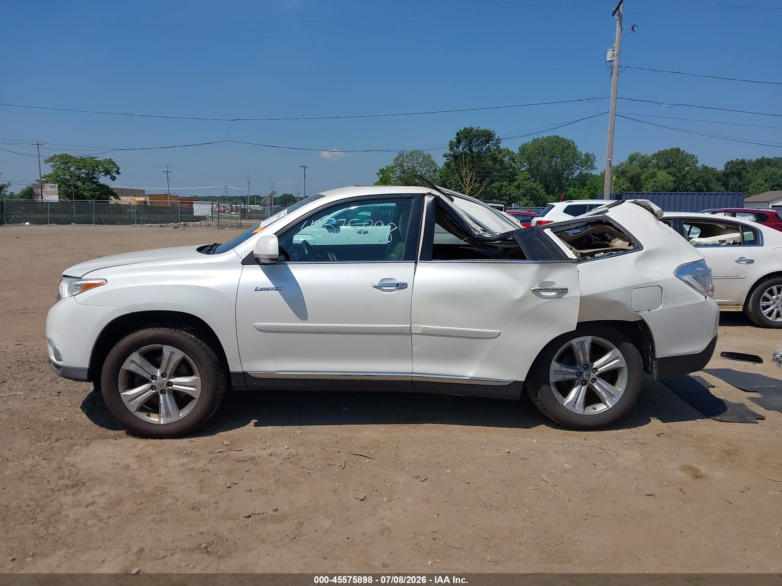 2013 Toyota Highlander Limited V6 White vin: 5TDDK3EH2DS179611