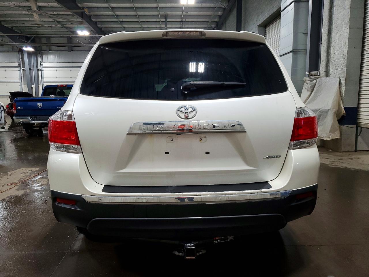 2013 Toyota Highlander Limited White vin: 5TDDK3EH2DS215135