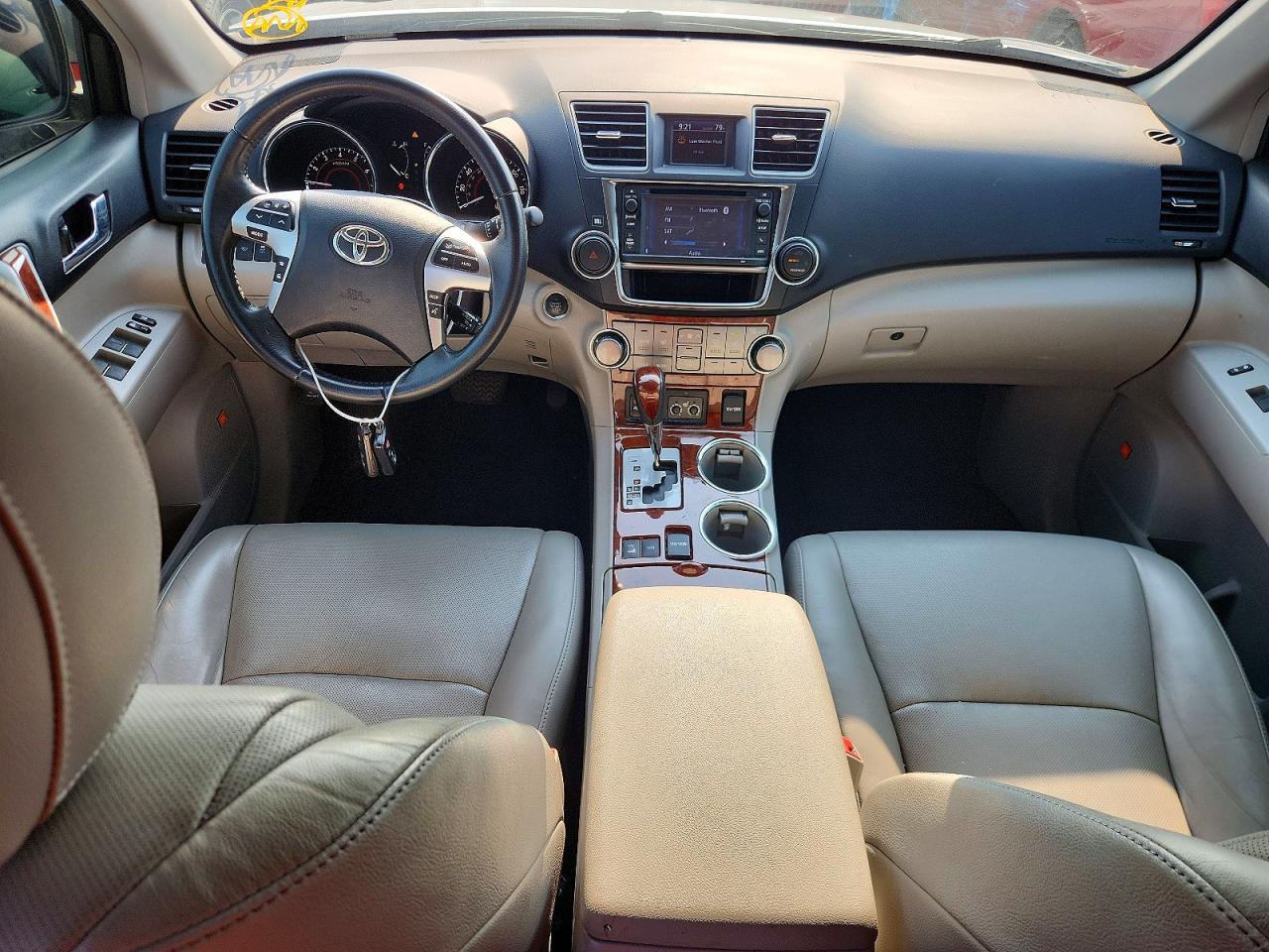 2013 Toyota Highlander Limited White vin: 5TDDK3EH2DS215135