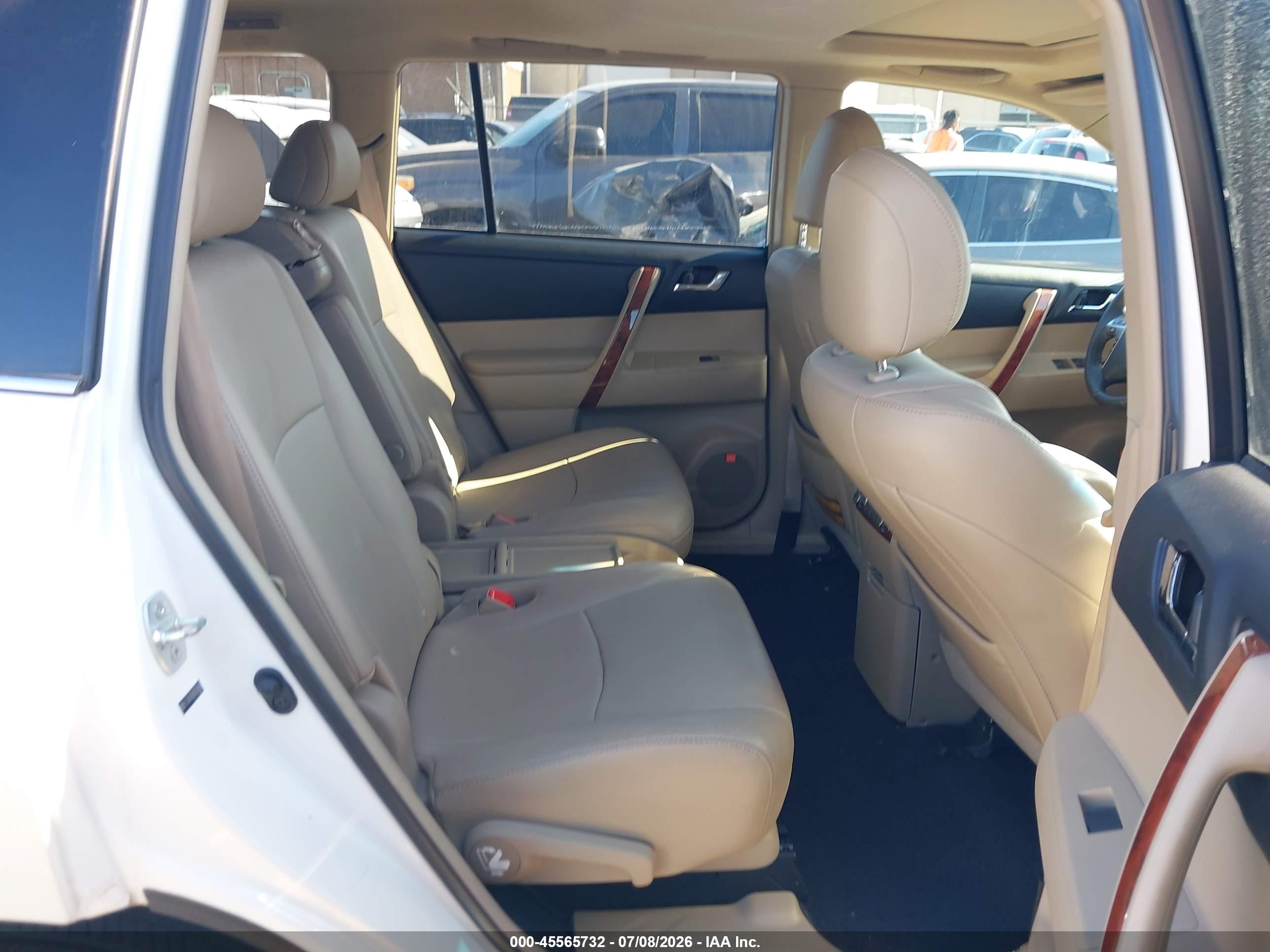 2013 Toyota Highlander Limited V6 Белый vin: 5TDDK3EH2DS226006