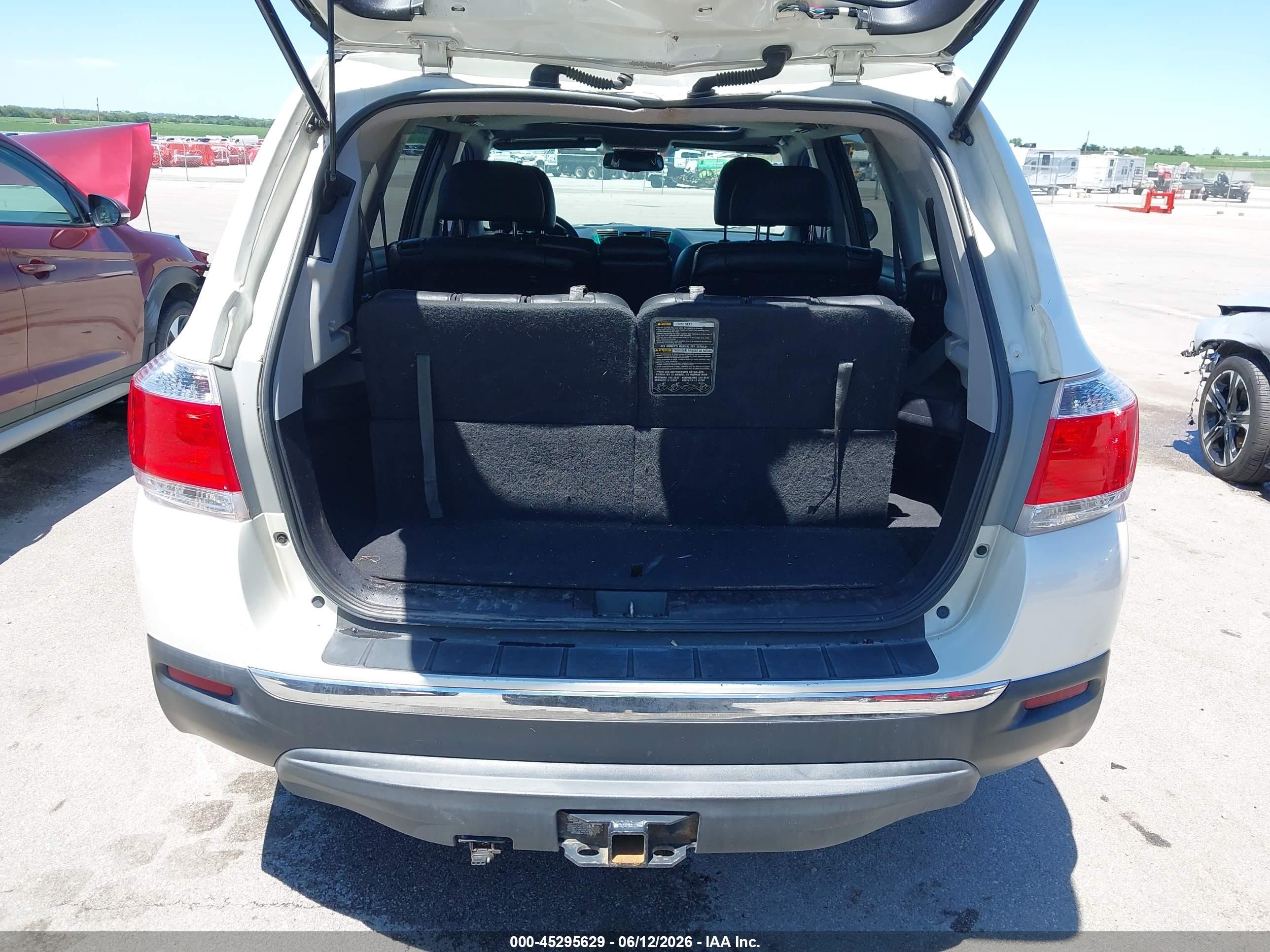 2013 Toyota Highlander Limited V6 White vin: 5TDDK3EH2DS234848