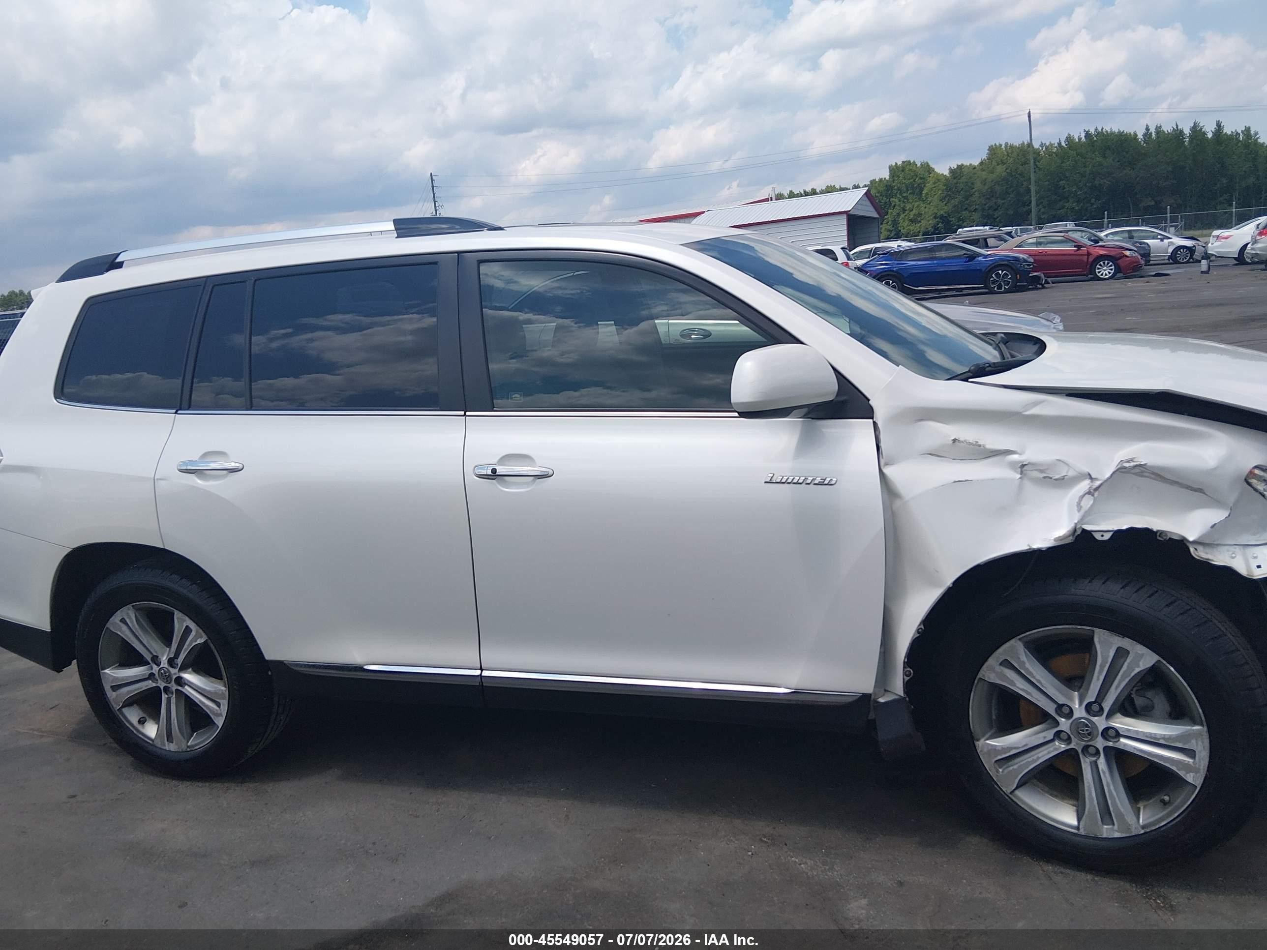 2011 Toyota Highlander Limited V6 White vin: 5TDDK3EH3BS073312
