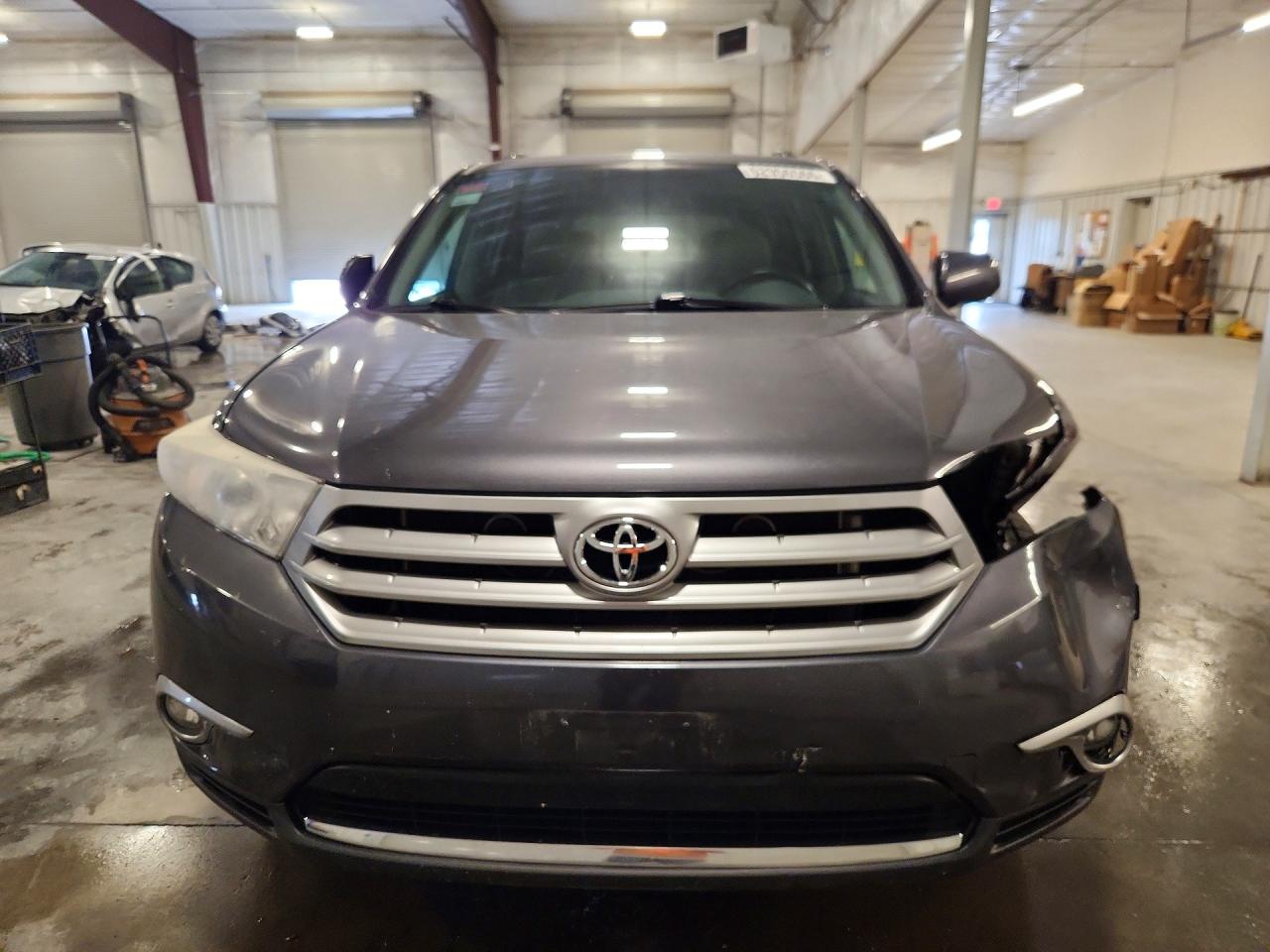 2011 Toyota Highlander Limited Gray vin: 5TDDK3EH3BS085198