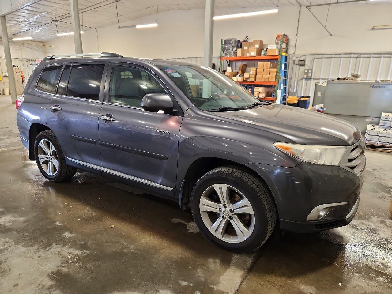 2011 Toyota Highlander Limited Gray vin: 5TDDK3EH3BS085198