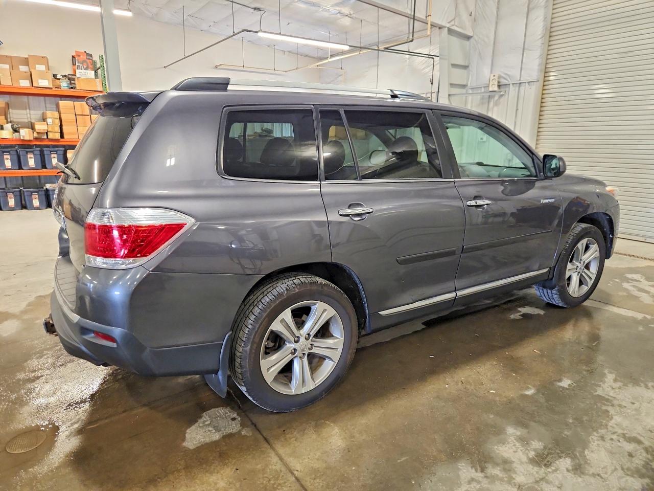 2011 Toyota Highlander Limited Gray vin: 5TDDK3EH3BS085198