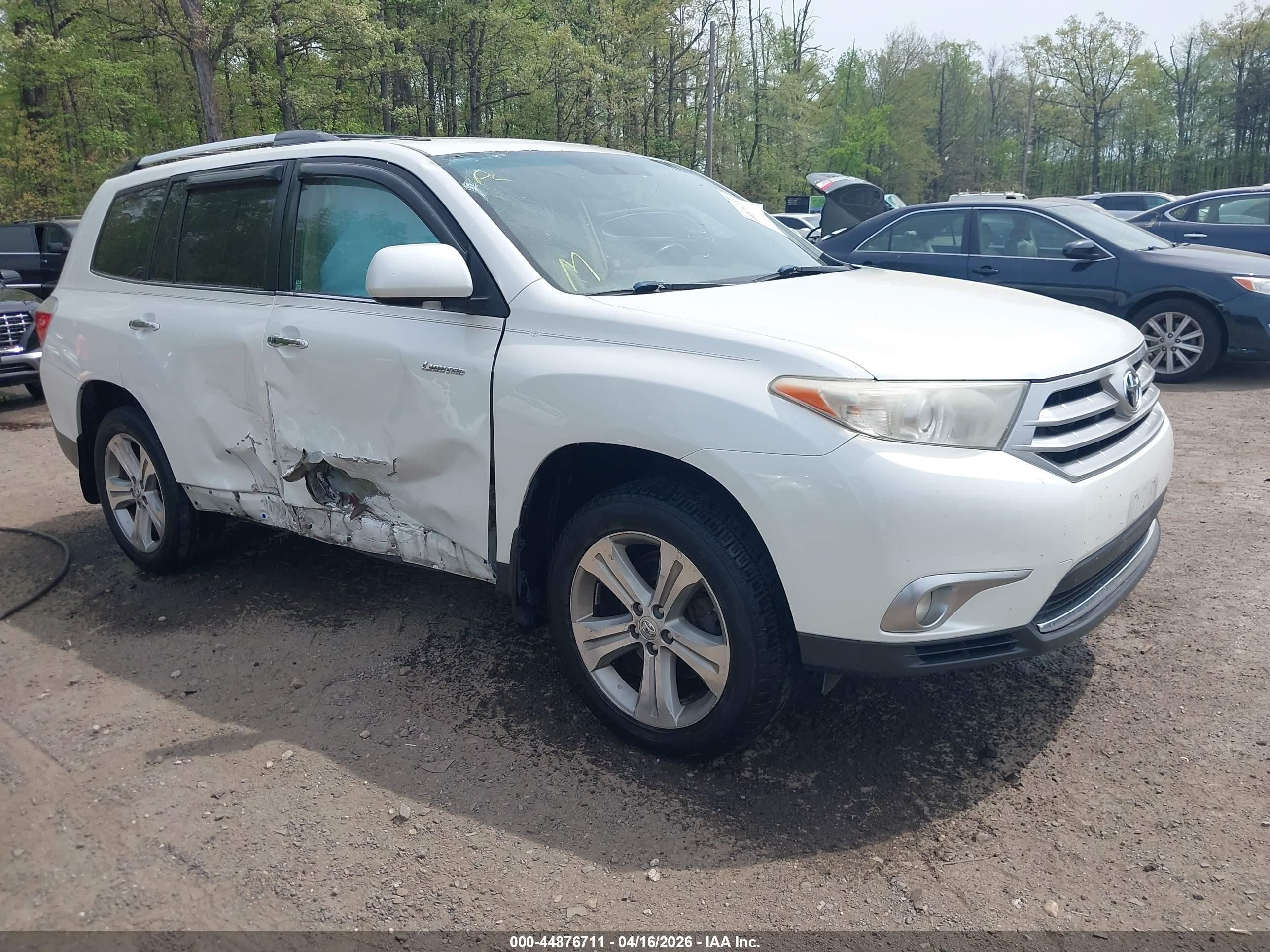 2012 Toyota Highlander Limited V6 White vin: 5TDDK3EH3CS127404