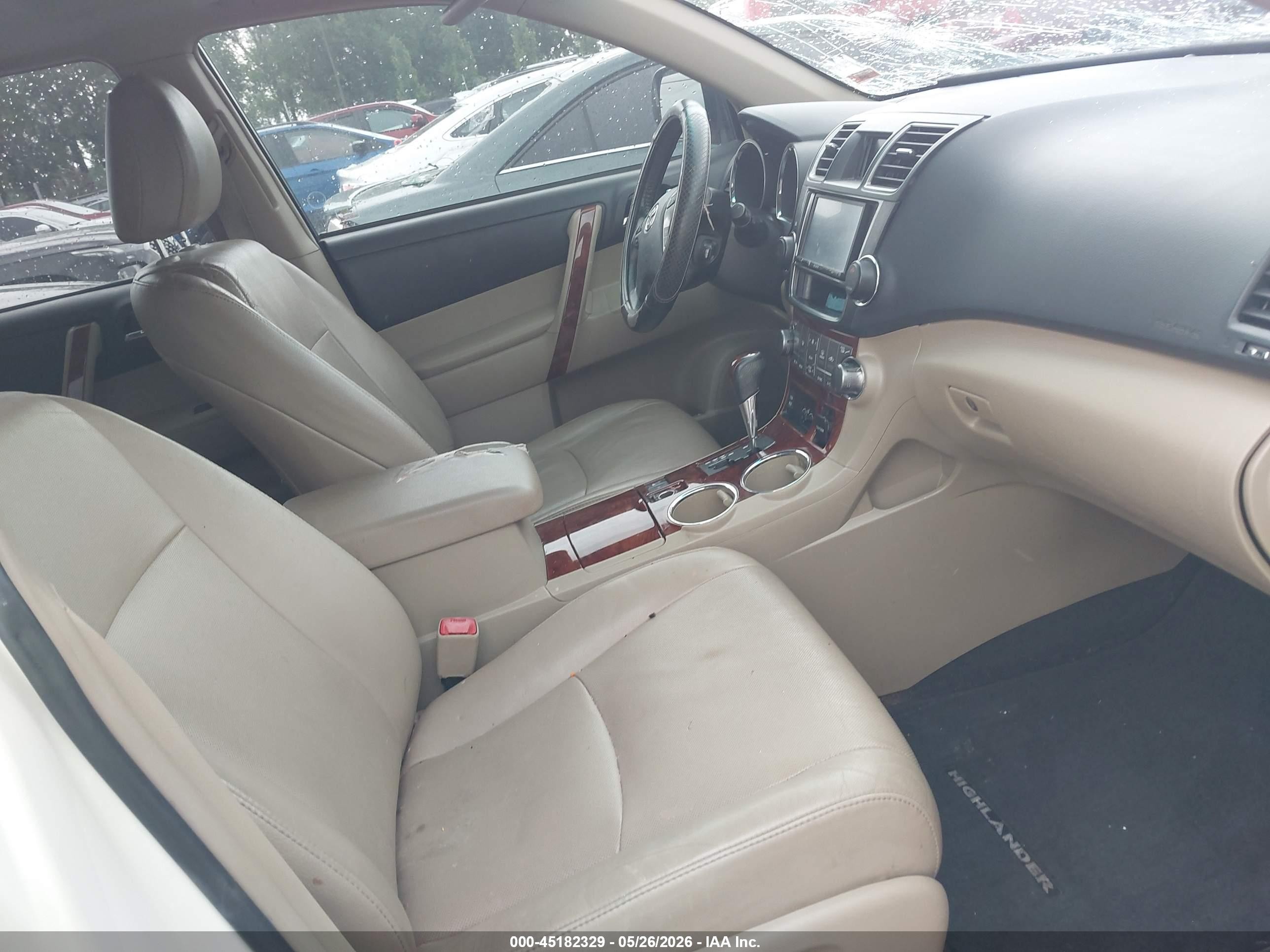 2013 Toyota Highlander Limited V6 White vin: 5TDDK3EH3DS209344
